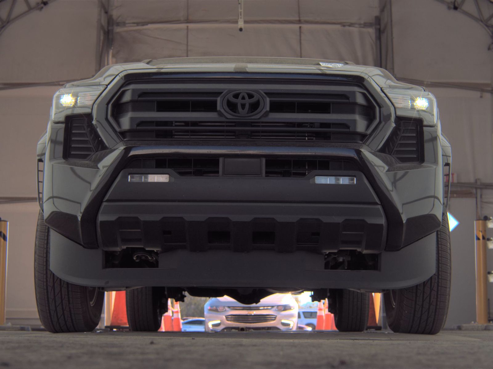 2024 Toyota Tacoma SR5 AWD