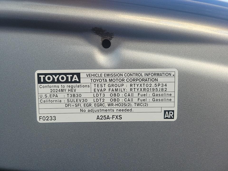 2024 Toyota Sienna XLE FWD