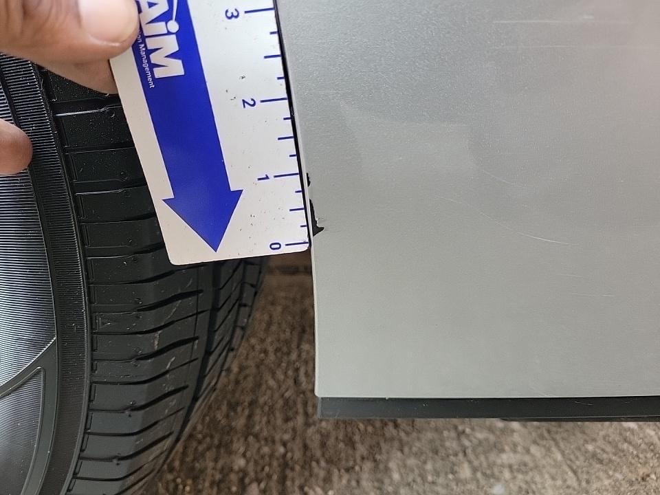 2024 Toyota Sienna XLE FWD