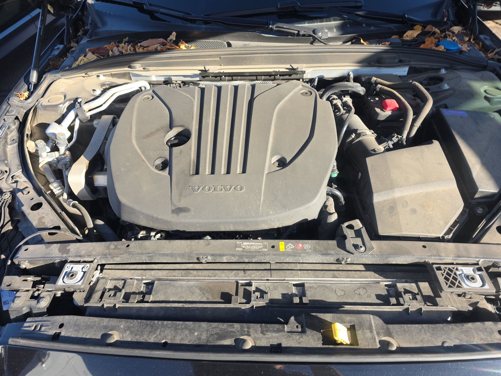 2024 Volvo S60 B5 Plus FWD