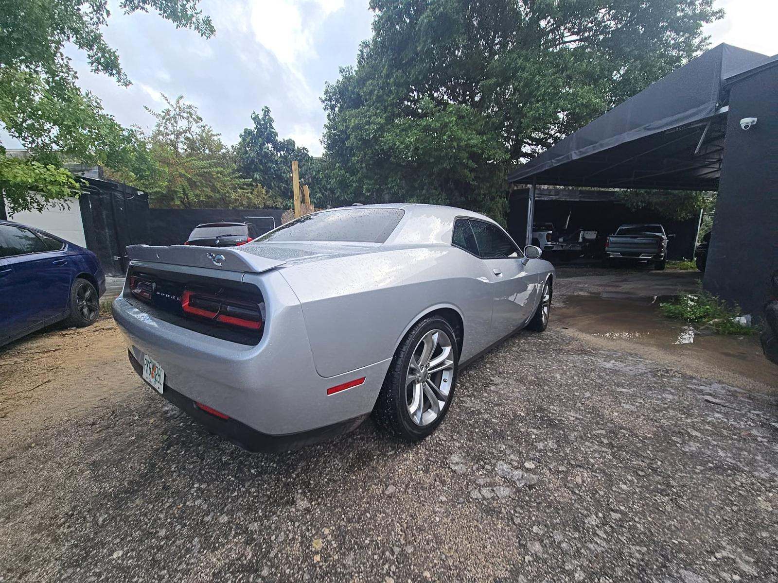 2022 Dodge Challenger R/T RWD