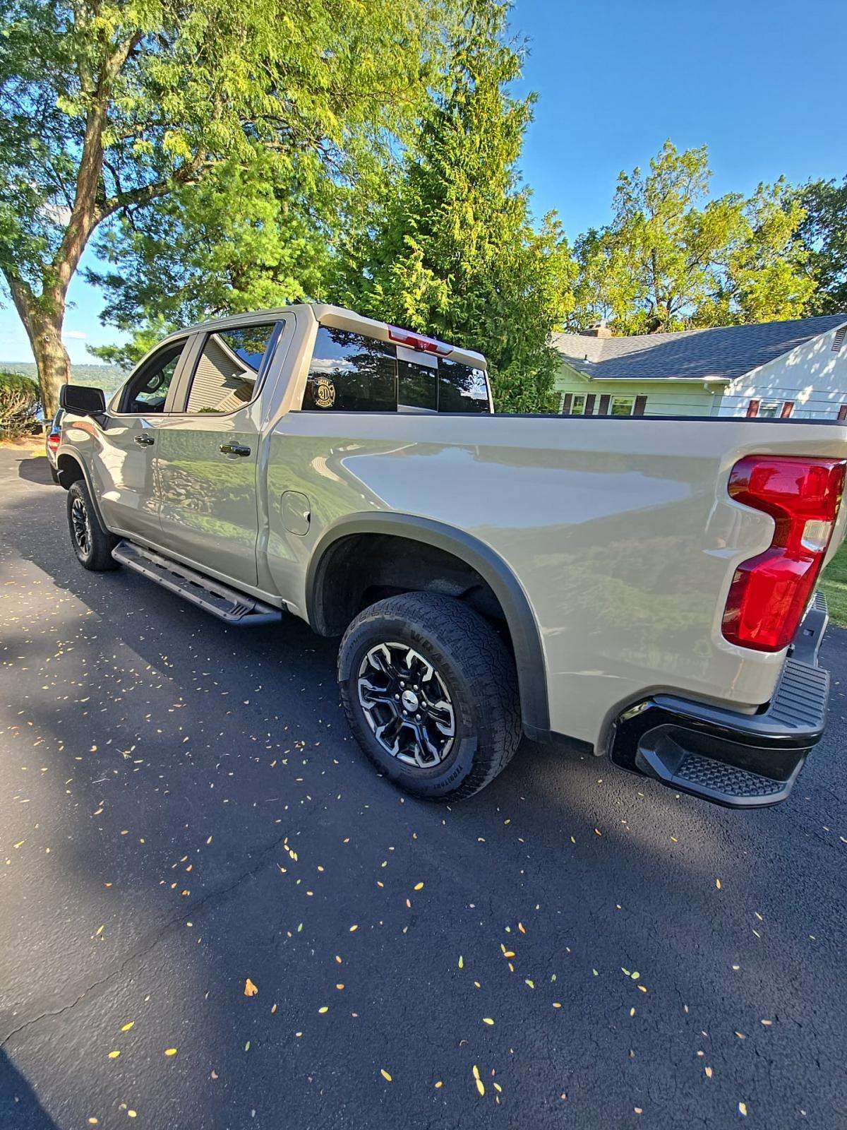2022 Chevrolet Silverado 1500 ZR2 AWD