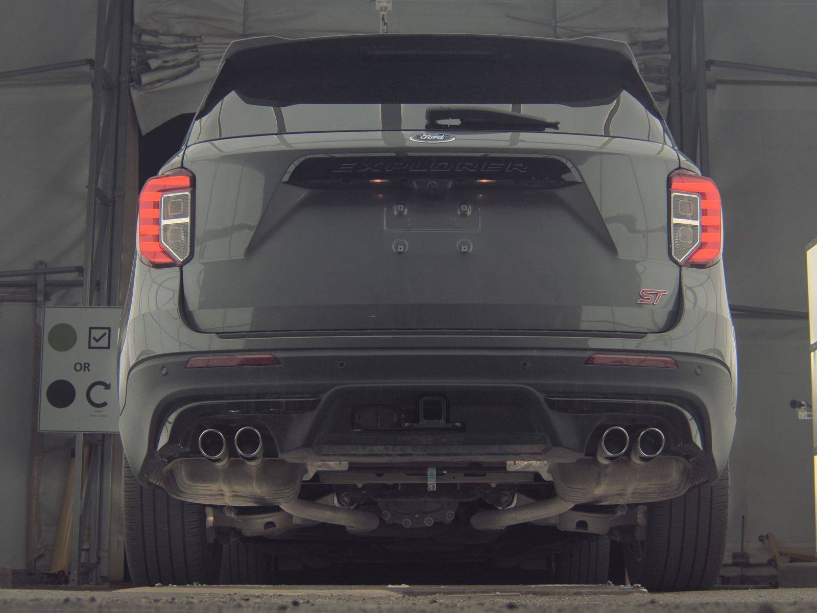 2023 Ford Explorer ST AWD