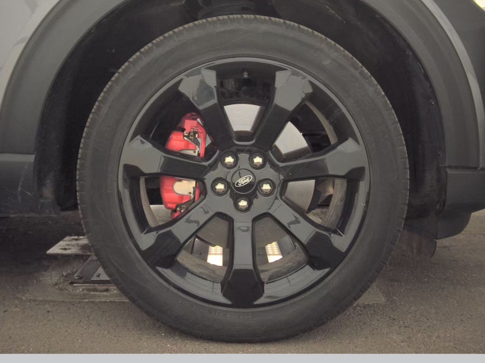 2023 Ford Explorer ST AWD