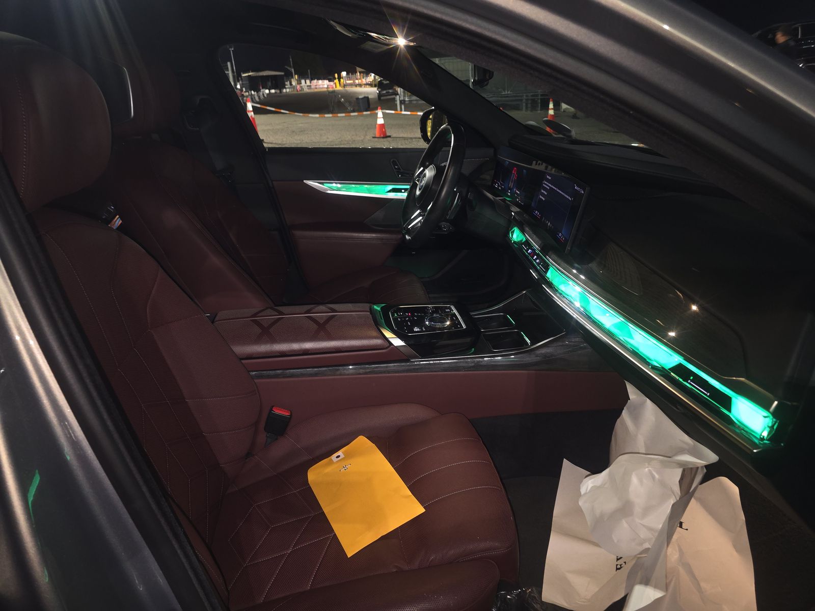 2023 BMW 7 Series 740i RWD