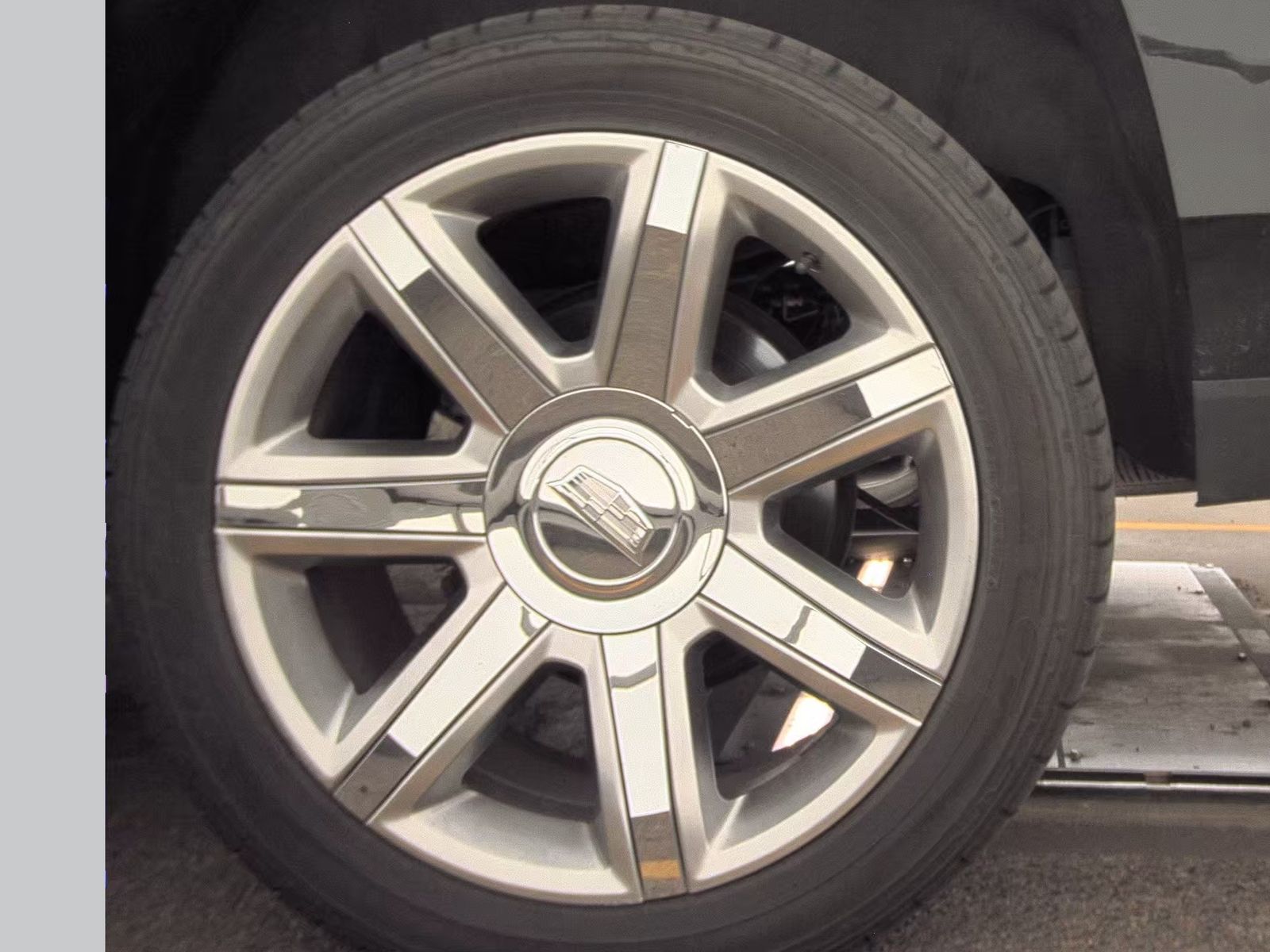 2020 Cadillac Escalade ESV Premium Luxury AWD