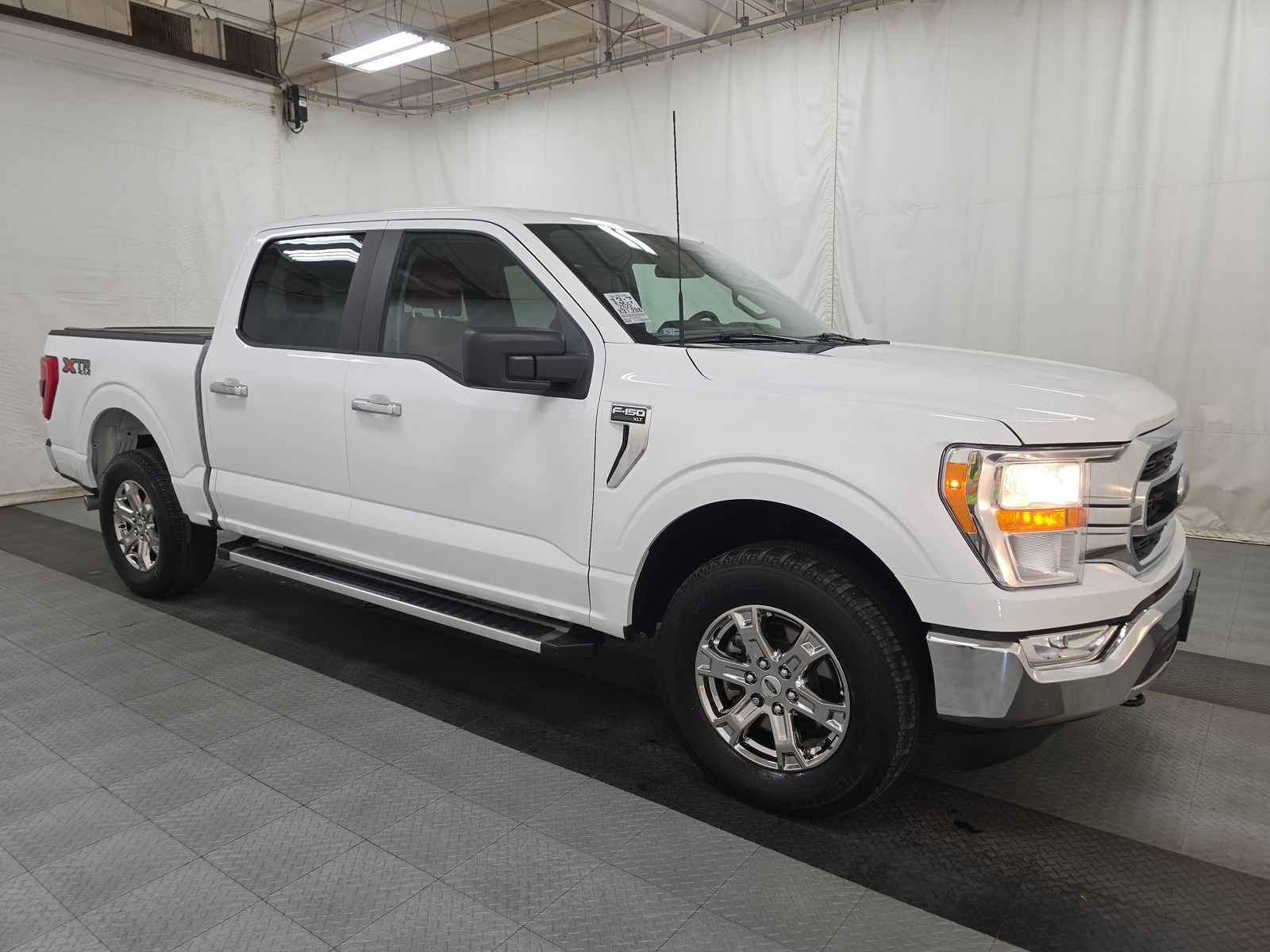2022 Ford F-150 XLT AWD