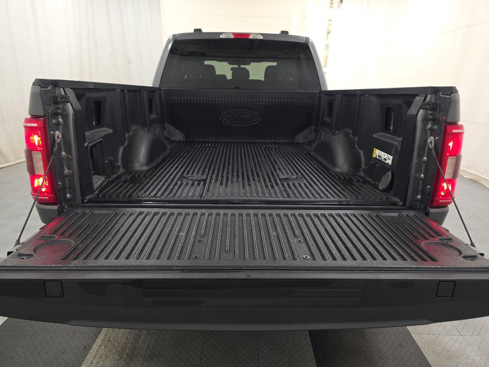 2022 Ford F-150 Hybrid XLT AWD