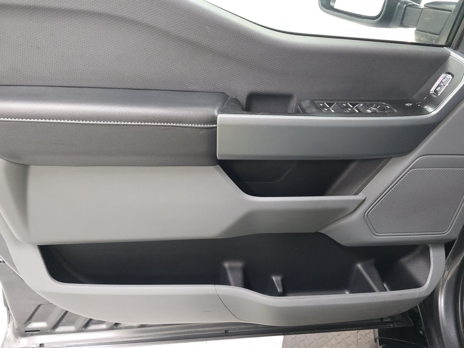 2022 Ford F-150 Hybrid XLT AWD