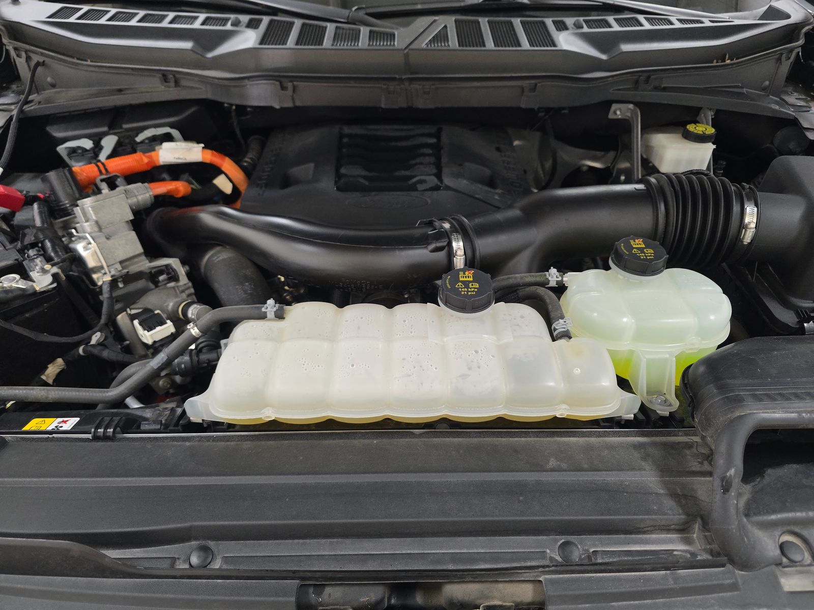 2022 Ford F-150 Hybrid XLT AWD