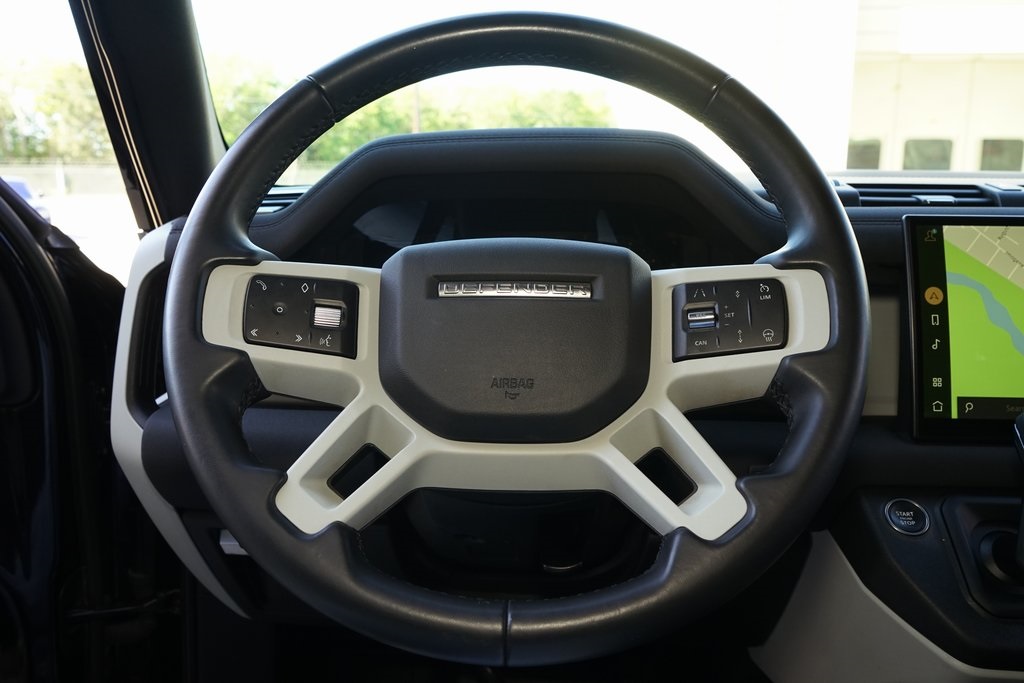 2023 Land Rover Defender 130 X-Dynamic SE AWD