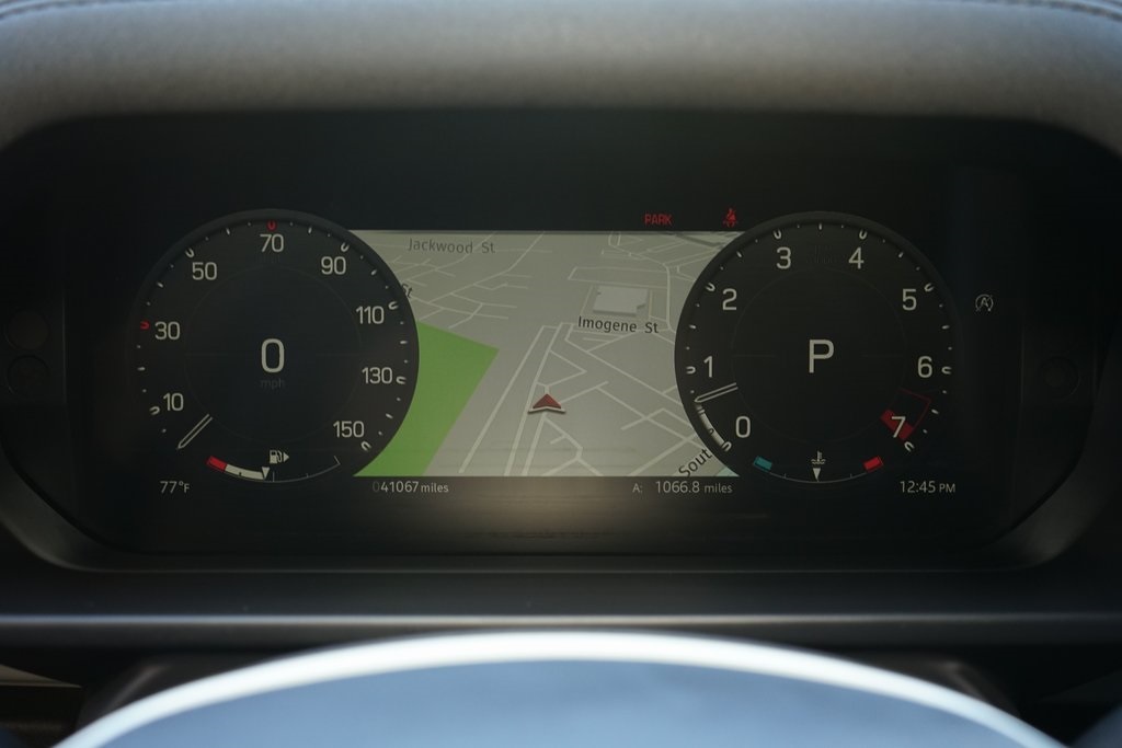 2023 Land Rover Defender 130 X-Dynamic SE AWD