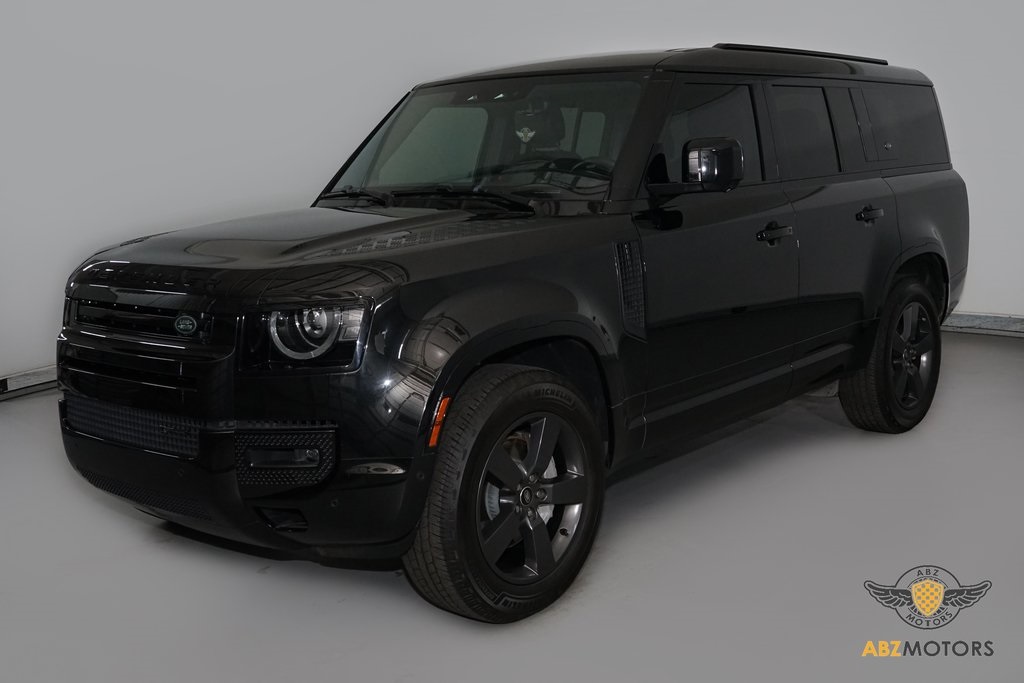 2023 Land Rover Defender 130 X-Dynamic SE AWD