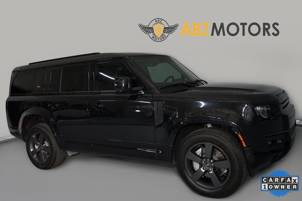 2023 Land Rover Defender 130 X-Dynamic SE AWD