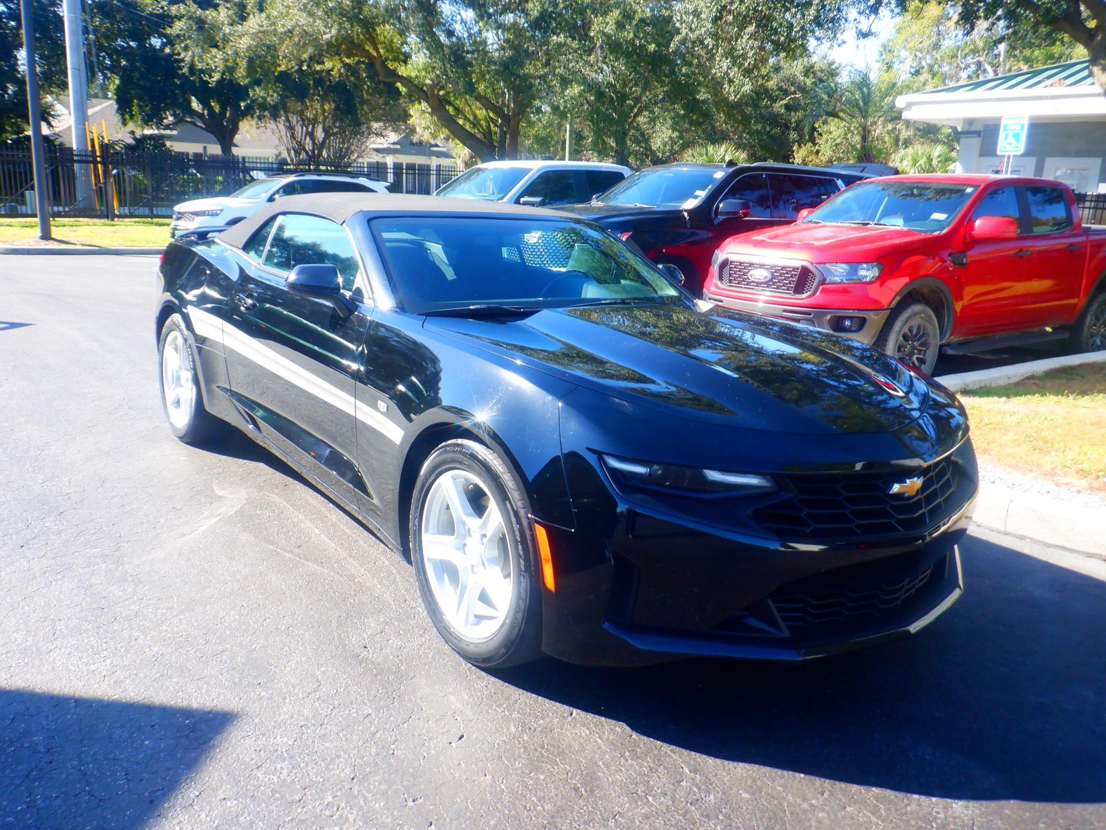 2023 Chevrolet Camaro 1LT RWD