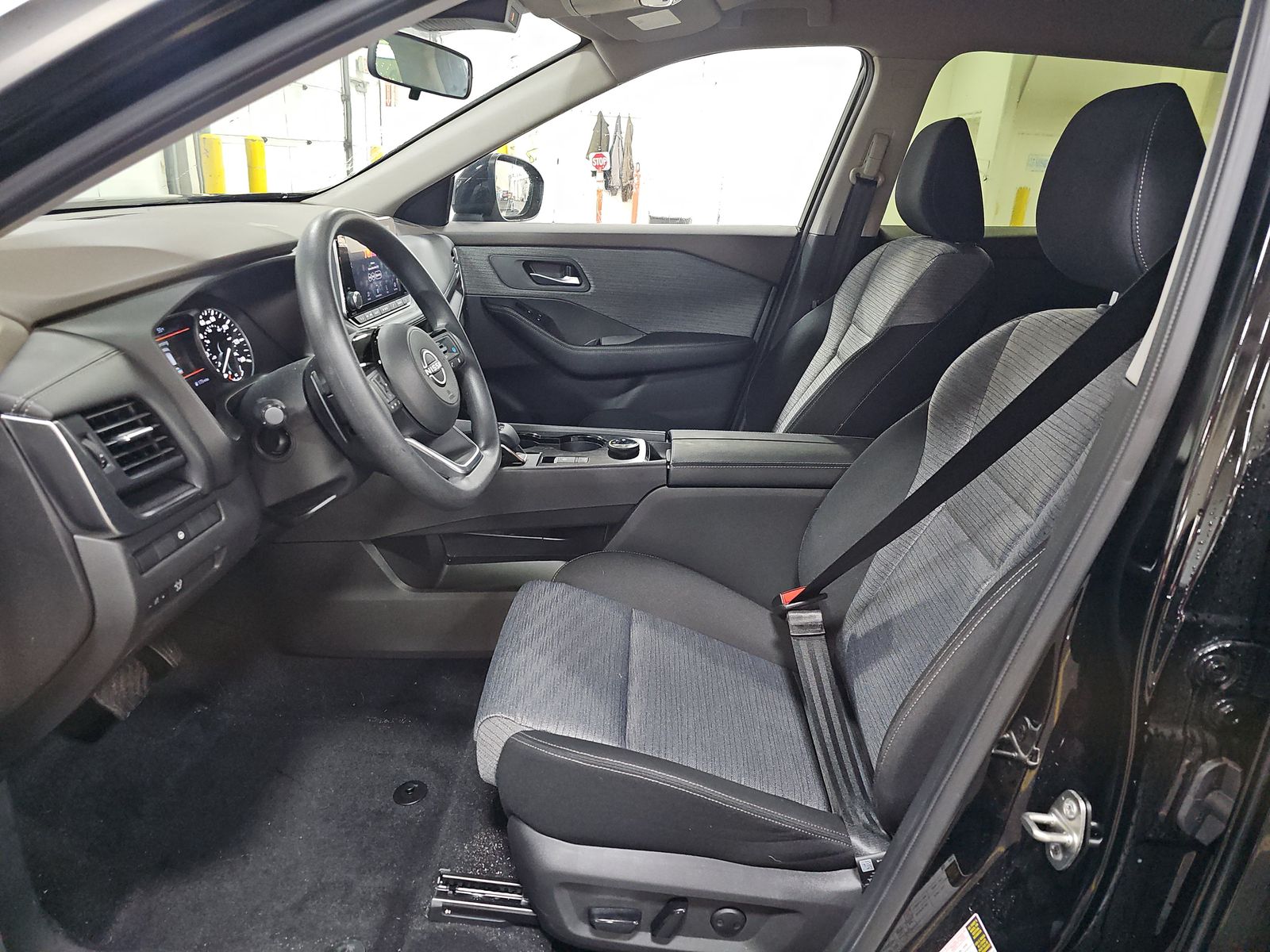 2023 Nissan Rogue SV AWD