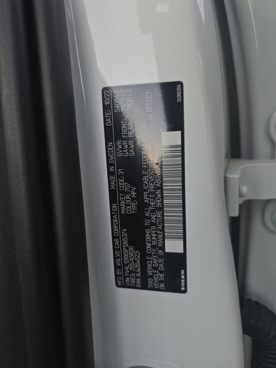 2023 Volvo XC60 B5 Ultimate AWD