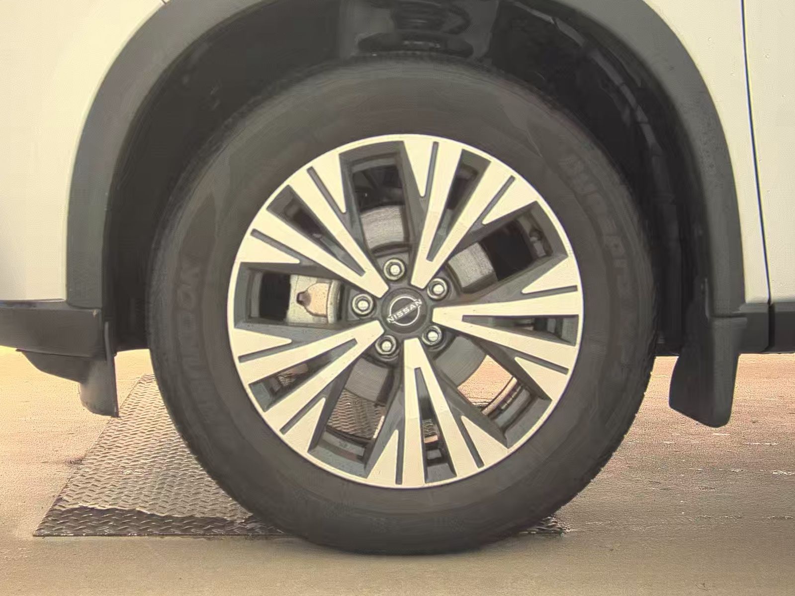 2023 Nissan Rogue SV AWD