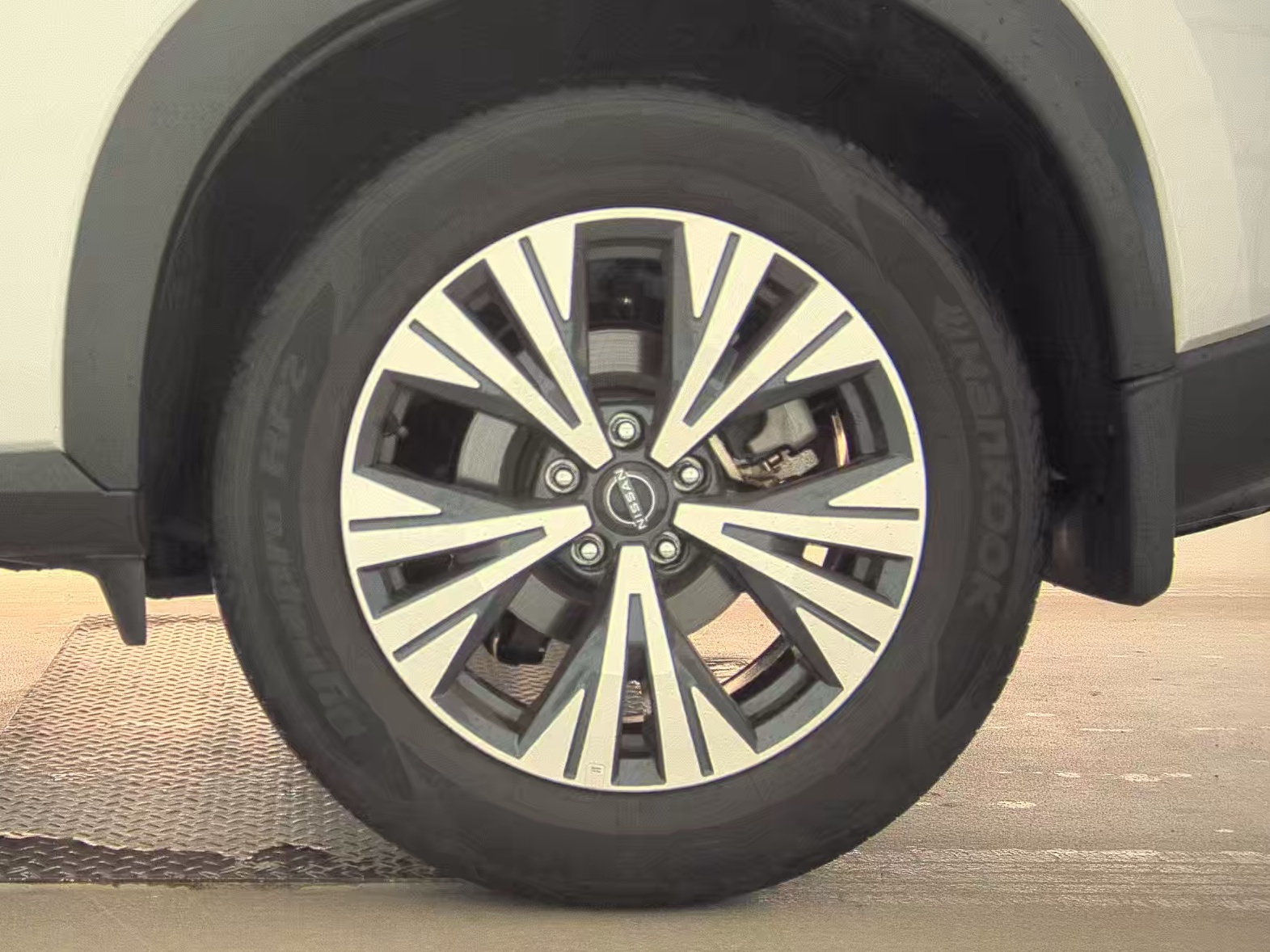 2023 Nissan Rogue SV AWD