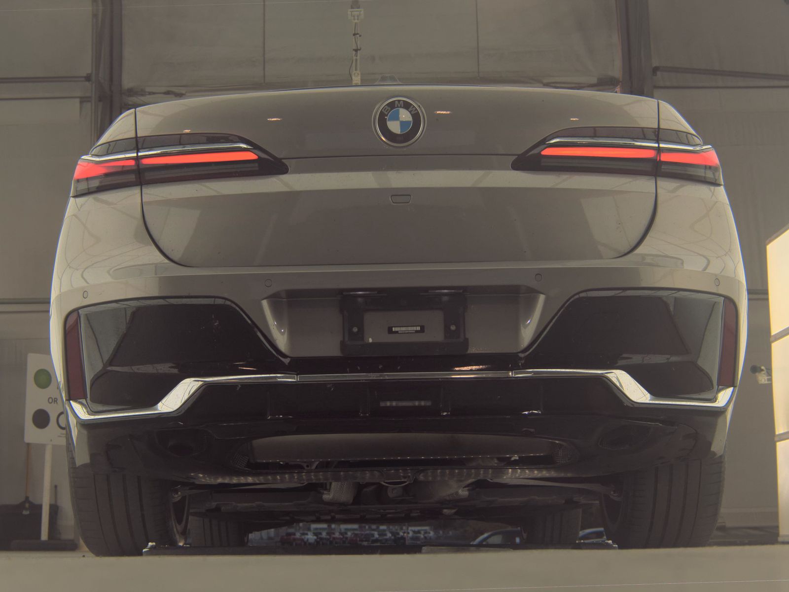 2023 BMW 7 Series 740i RWD