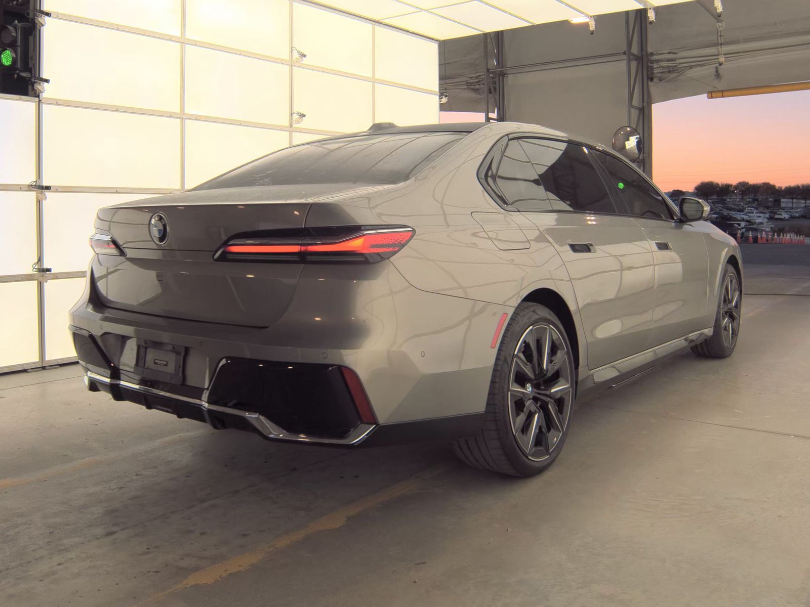 2023 BMW 7 Series 740i RWD