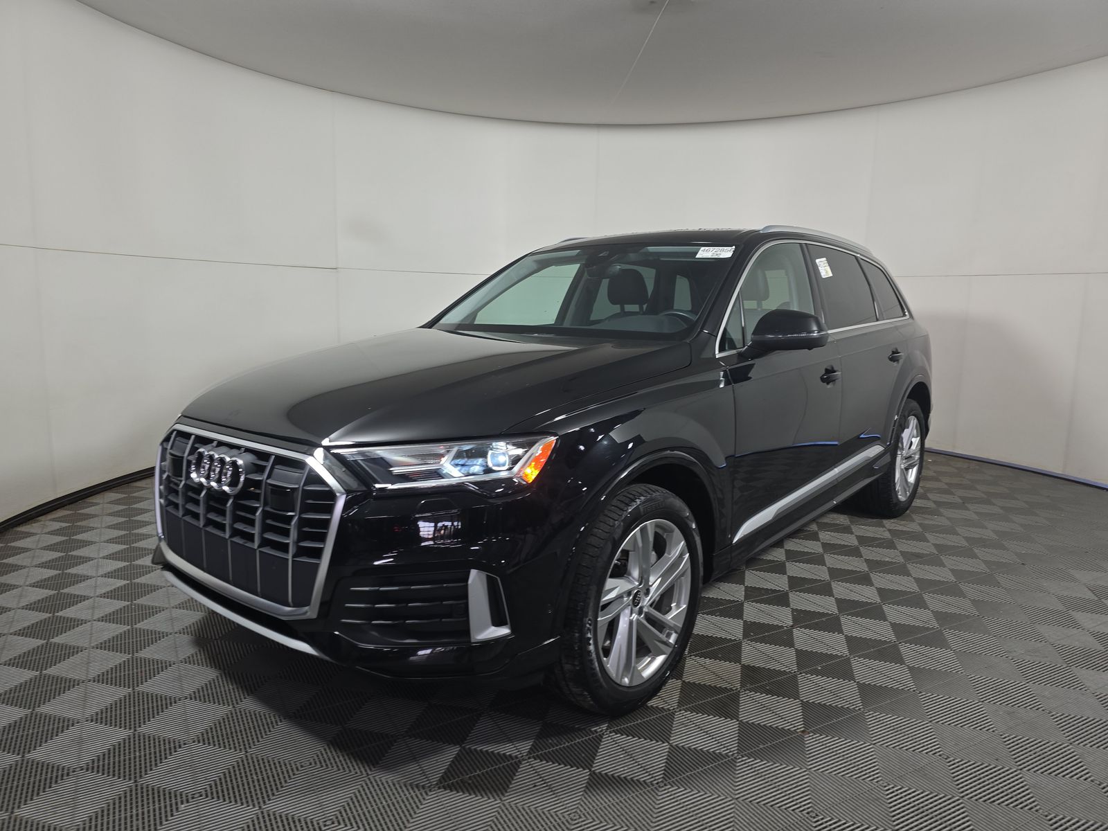 2023 Audi Q7 Premium Plus AWD