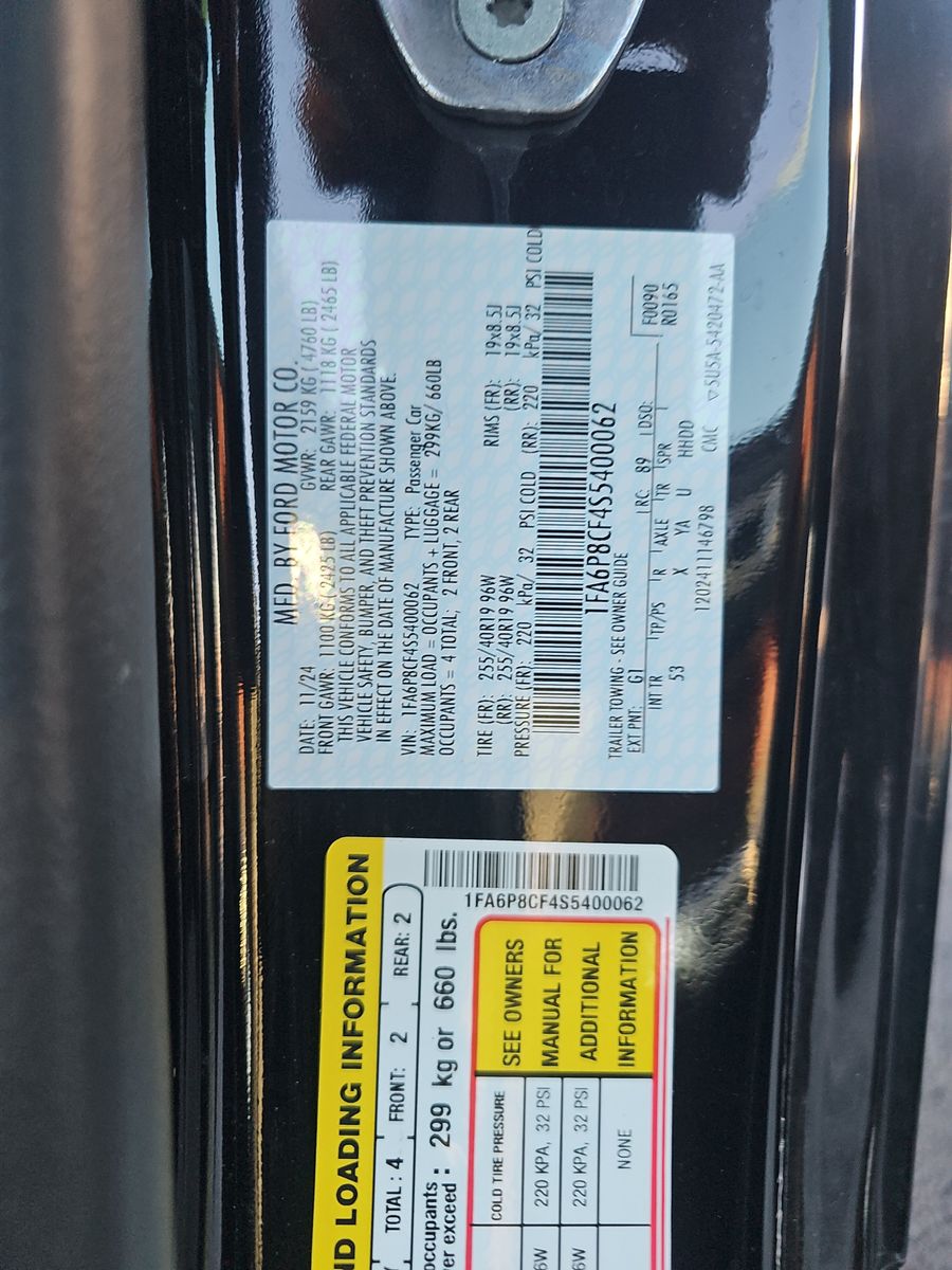 2025 Ford Mustang GT Premium RWD