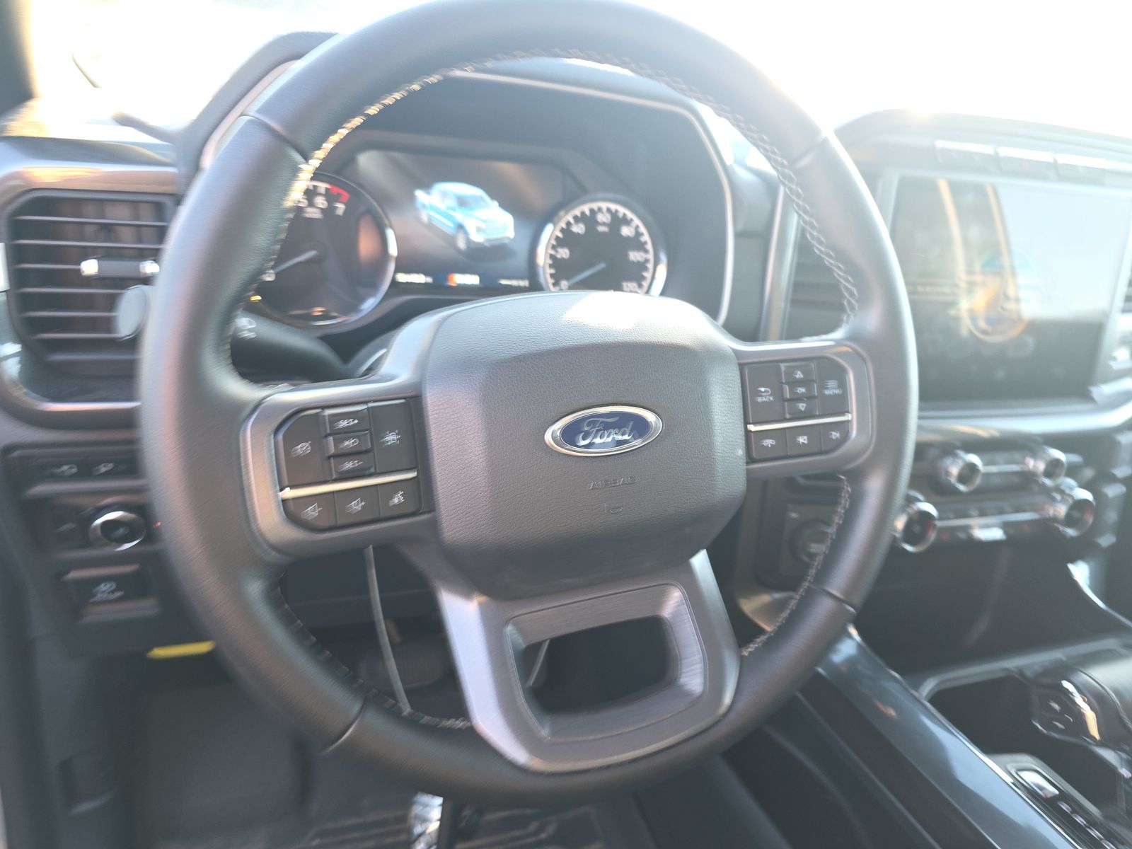 2023 Ford F-150 XLT AWD