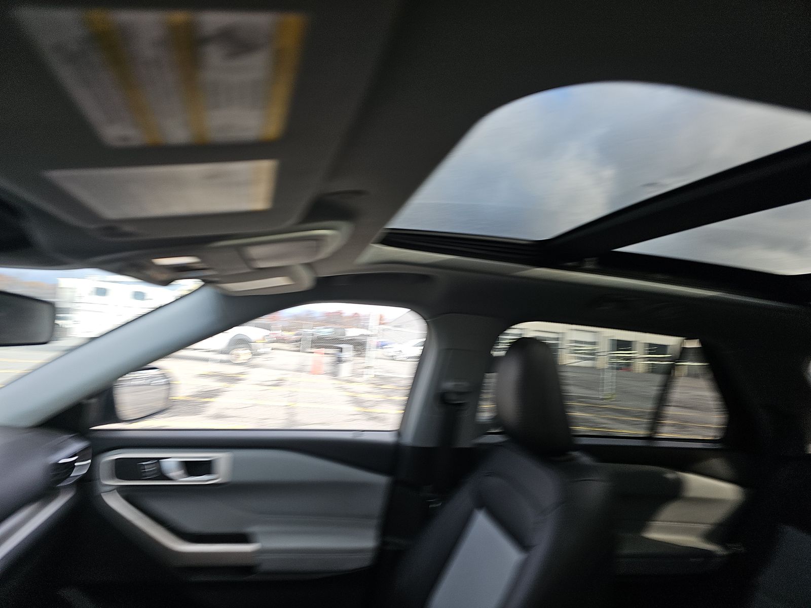 2022 Ford Explorer XLT AWD