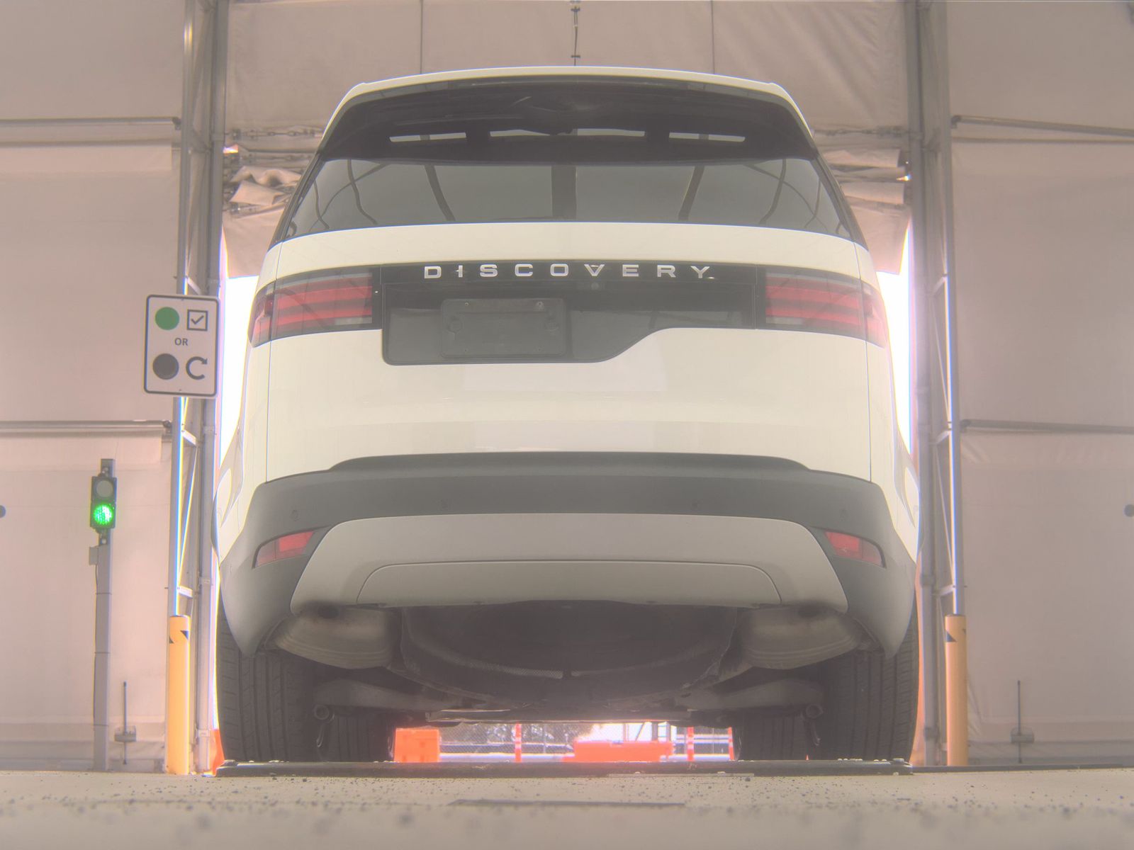 2024 Land Rover Discovery S AWD