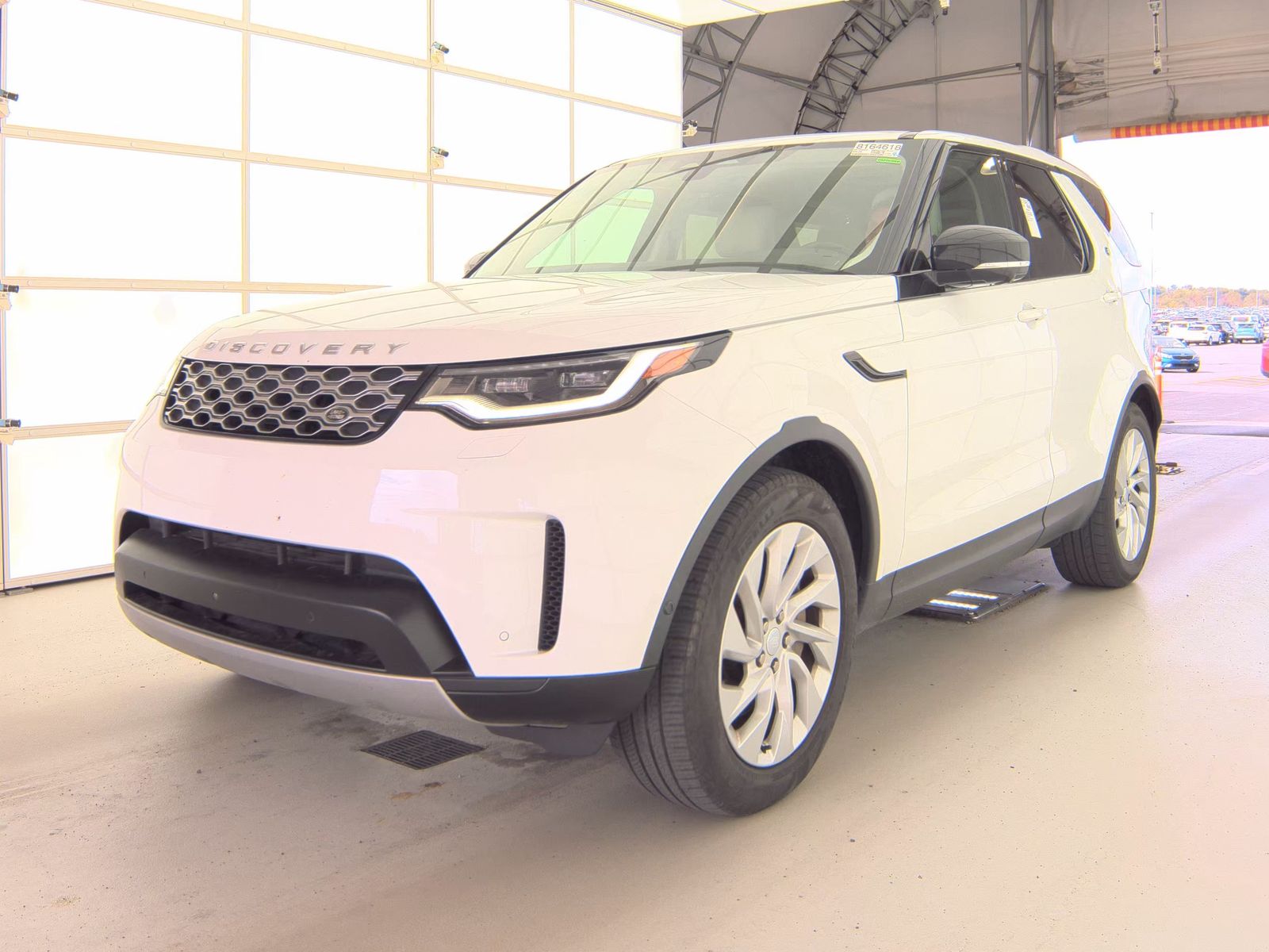 2024 Land Rover Discovery S AWD