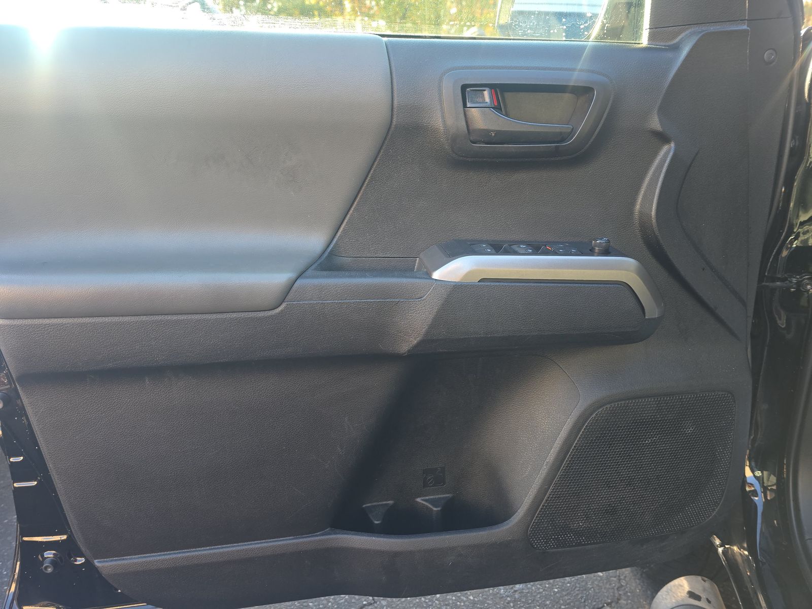 2023 Toyota Tacoma SR5 RWD