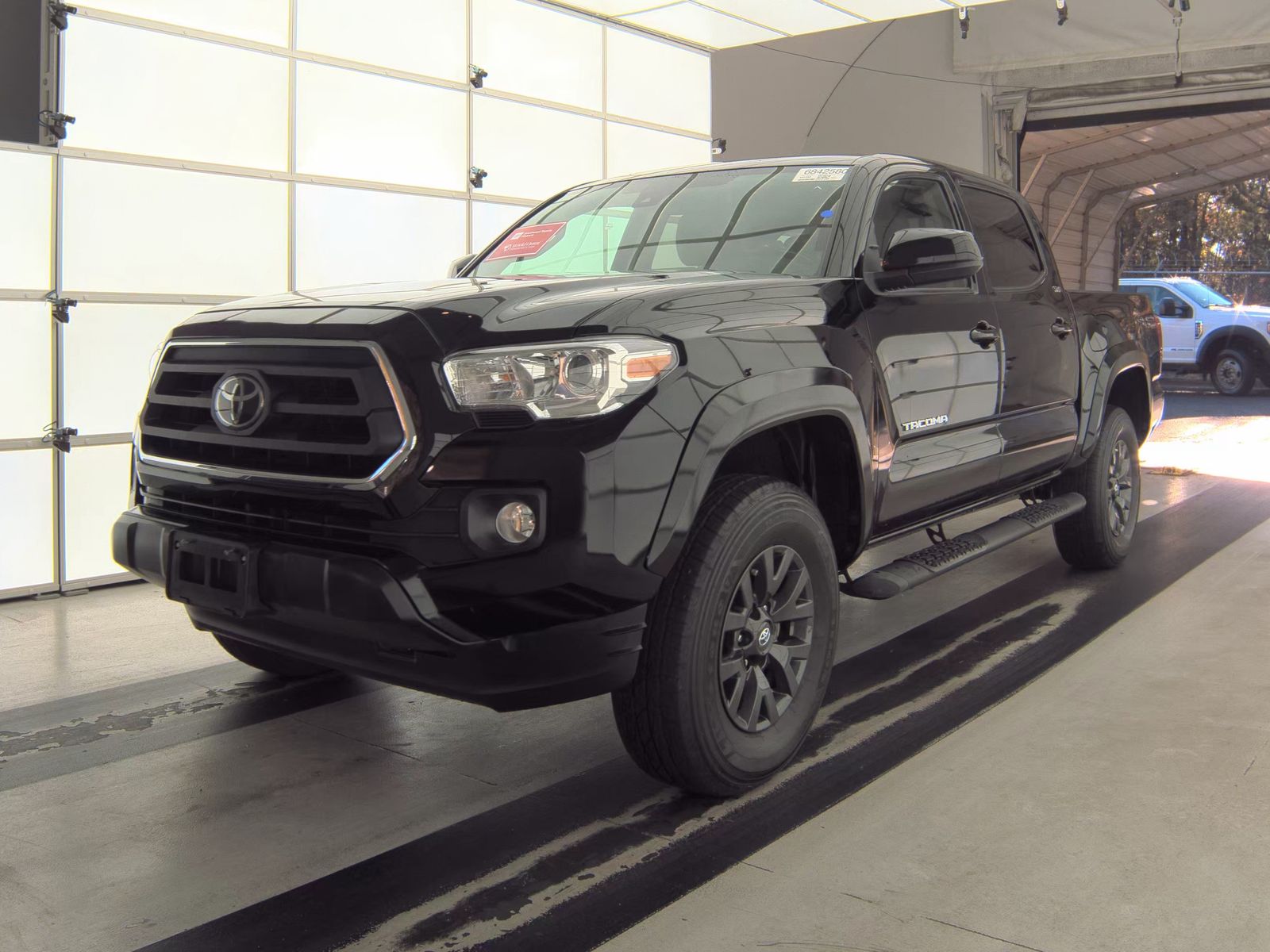2023 Toyota Tacoma SR5 RWD