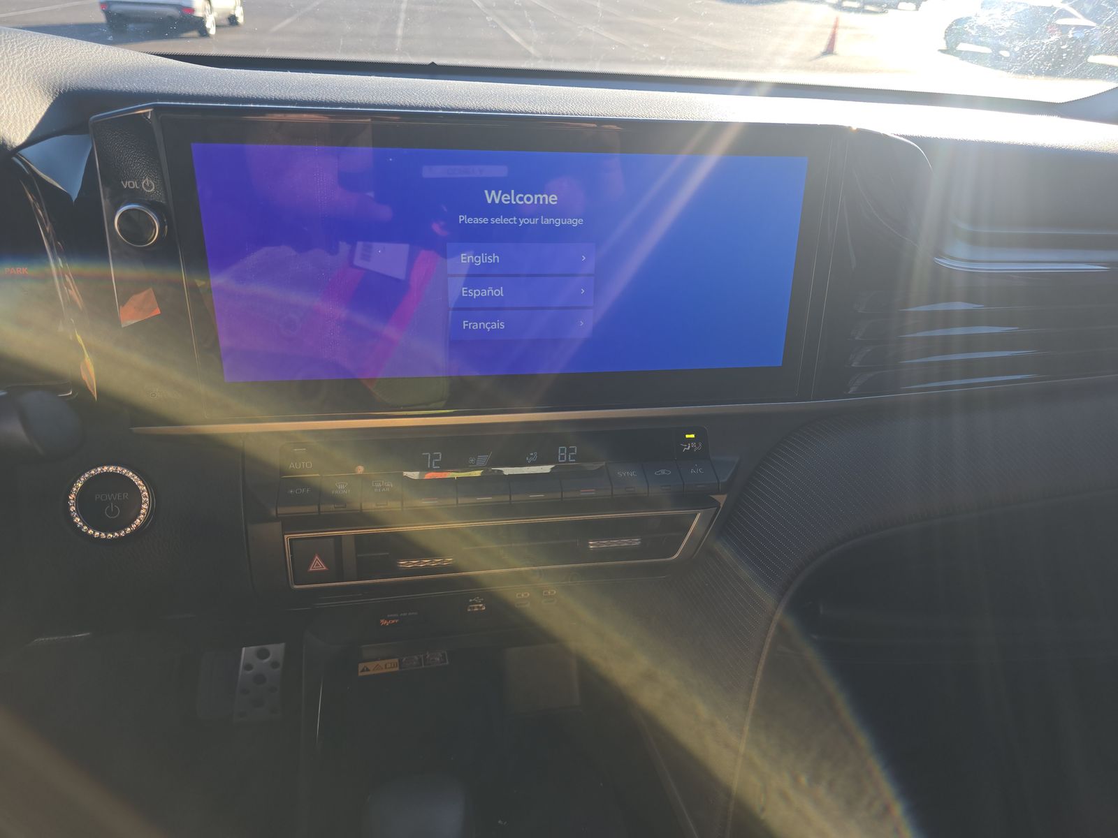 2025 Toyota Camry SE FWD