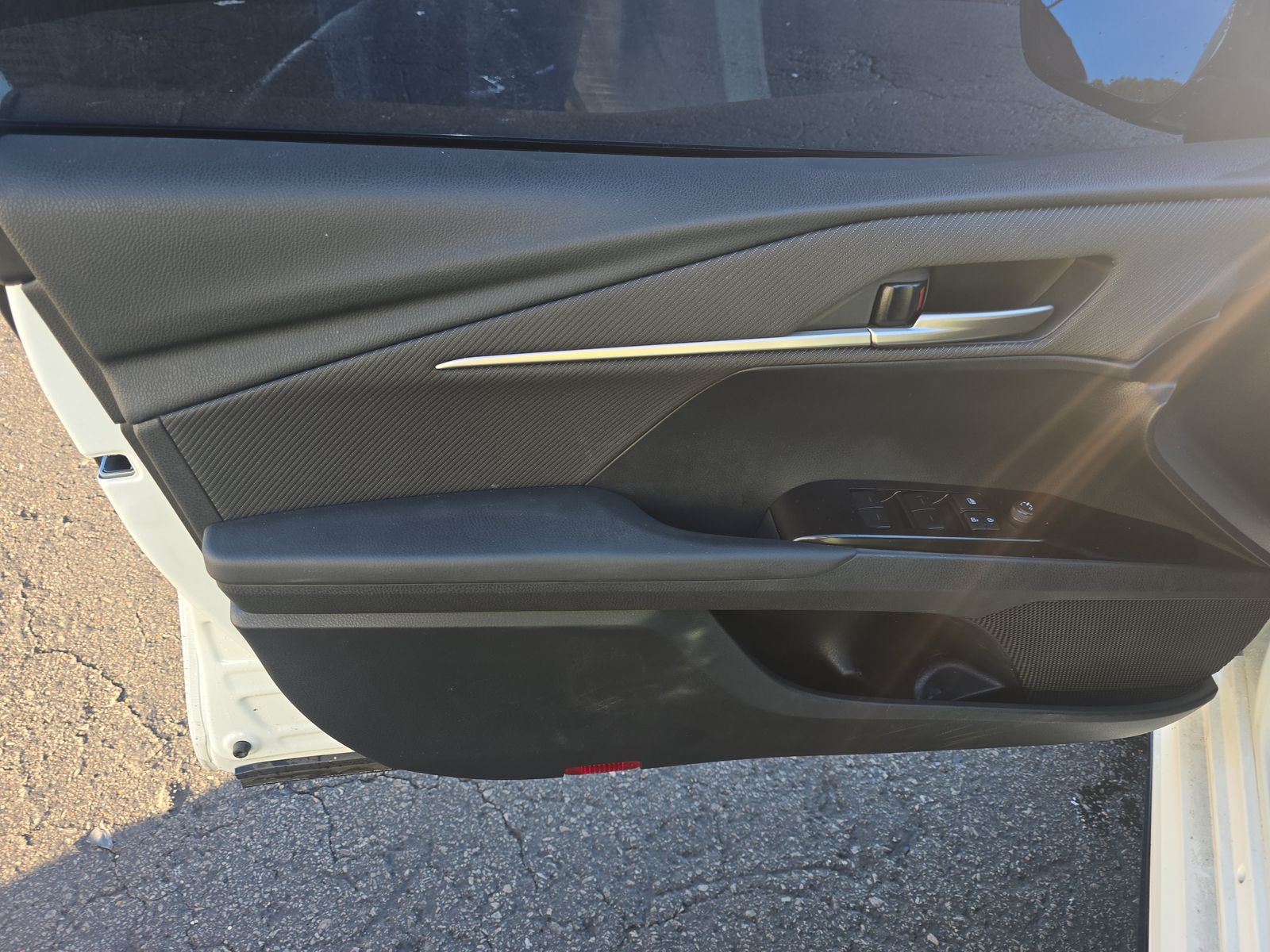 2025 Toyota Camry SE FWD