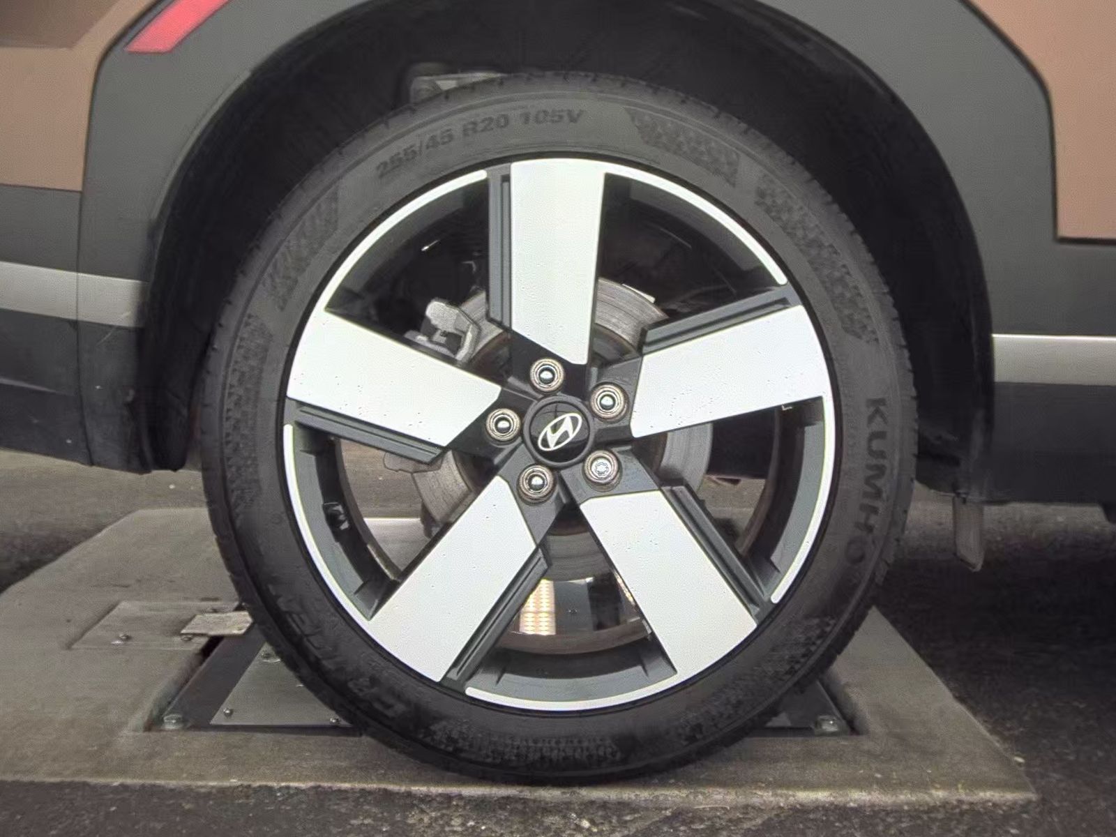 2024 Hyundai Santa Fe Limited FWD