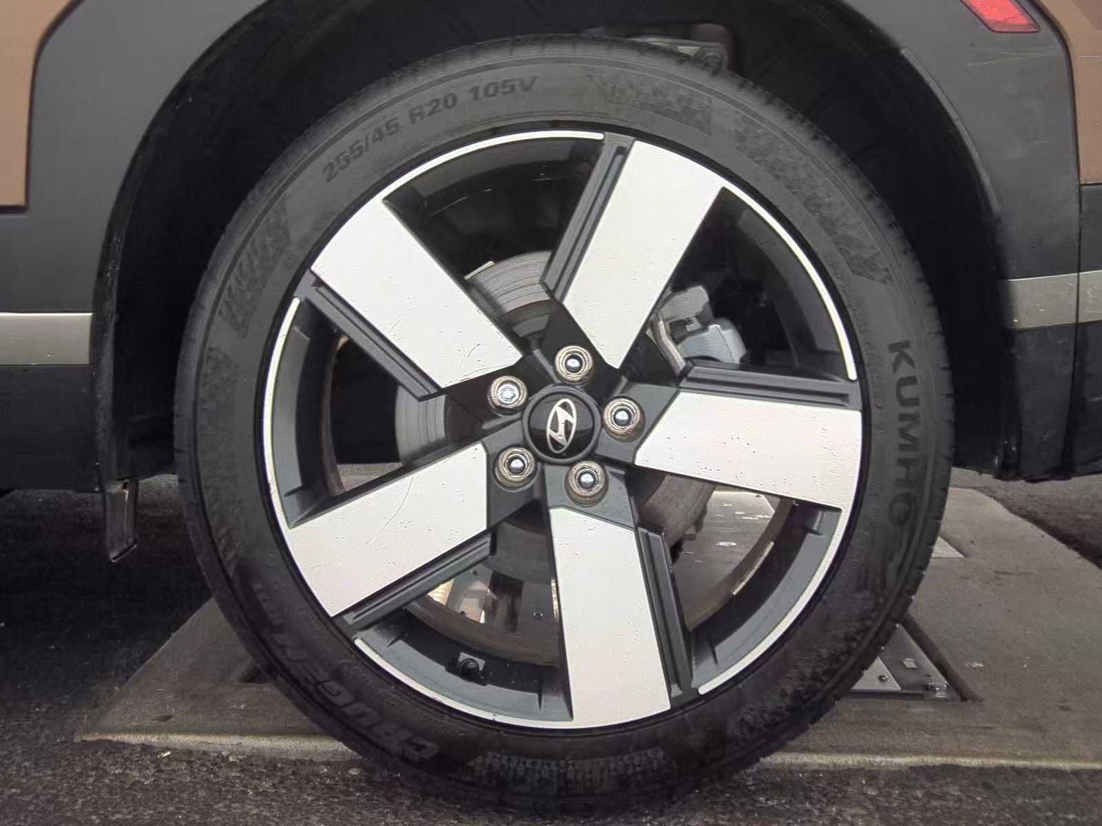 2024 Hyundai Santa Fe Limited FWD