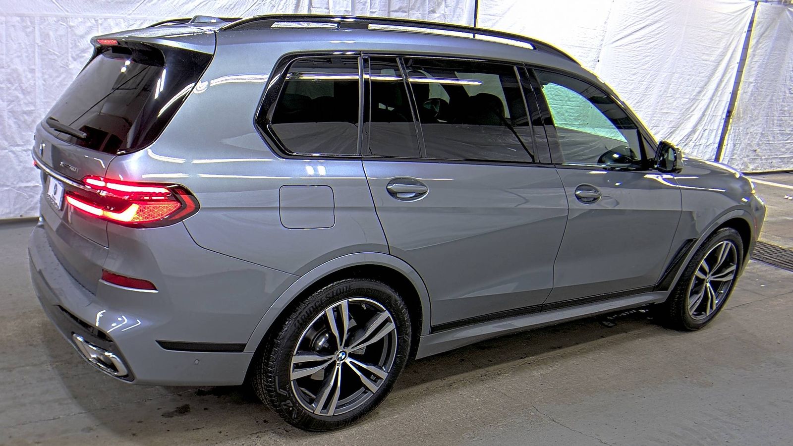 2023 BMW X7 xDrive40i AWD