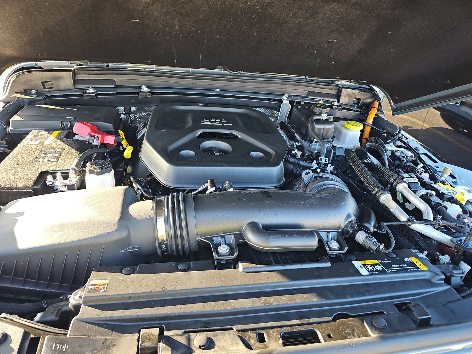 2024 Jeep Wrangler 4xe Sahara AWD