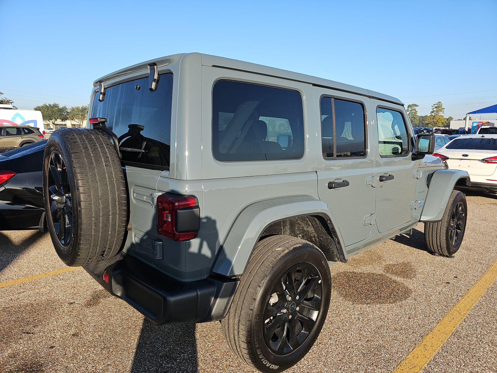 2024 Jeep Wrangler 4xe Sahara AWD