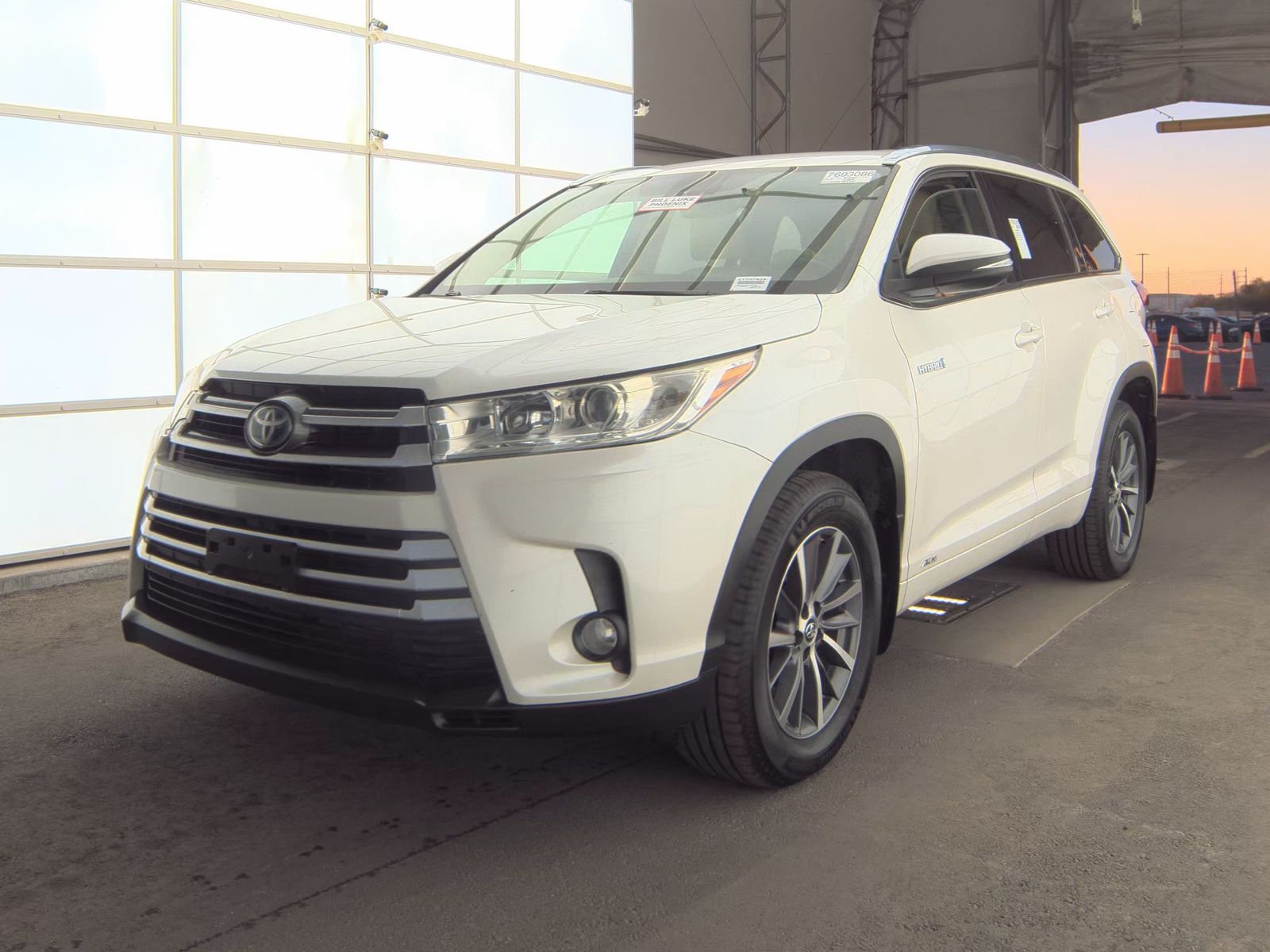 2018 Toyota Highlander Hybrid XLE AWD