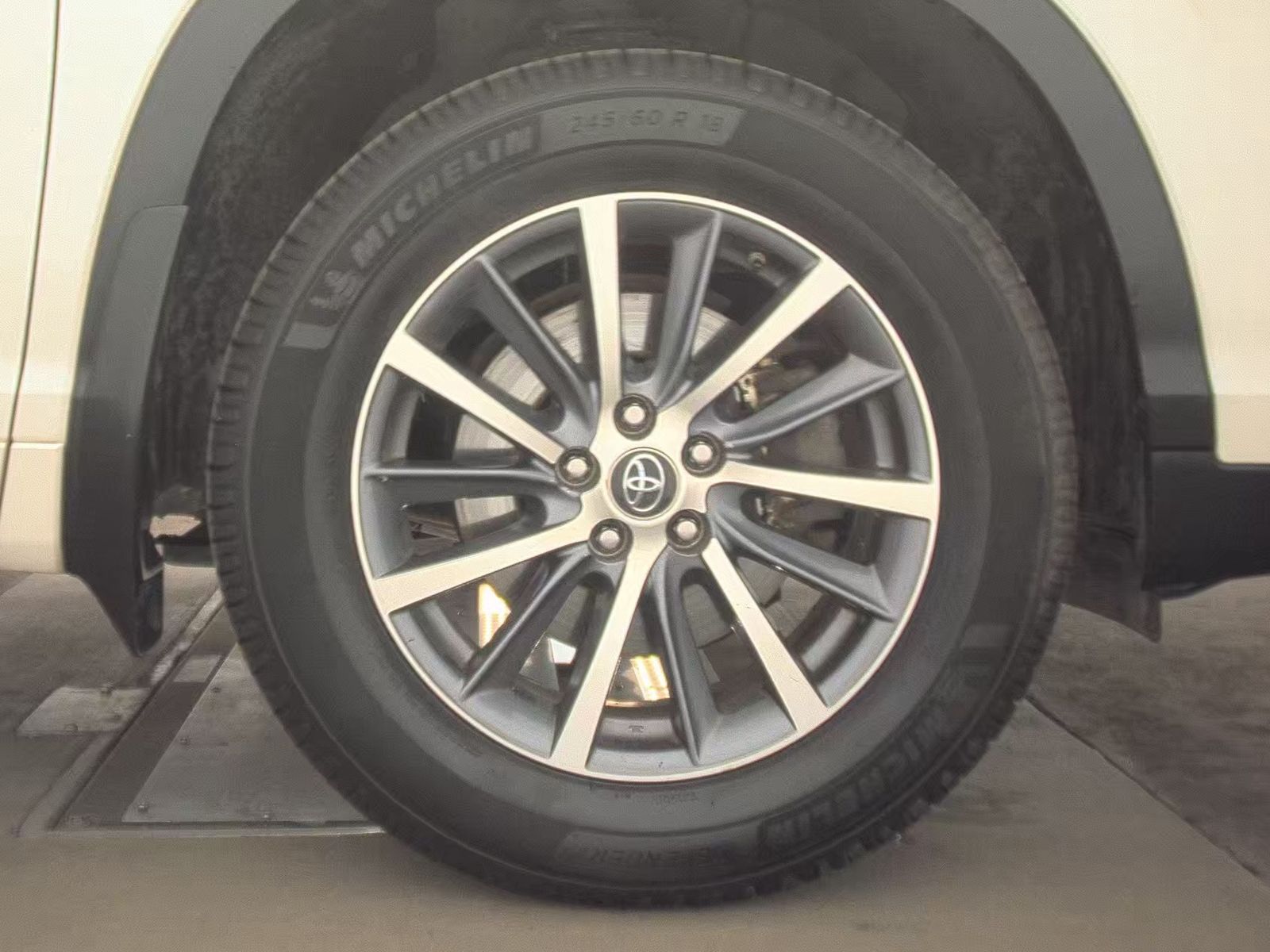 2018 Toyota Highlander Hybrid XLE AWD