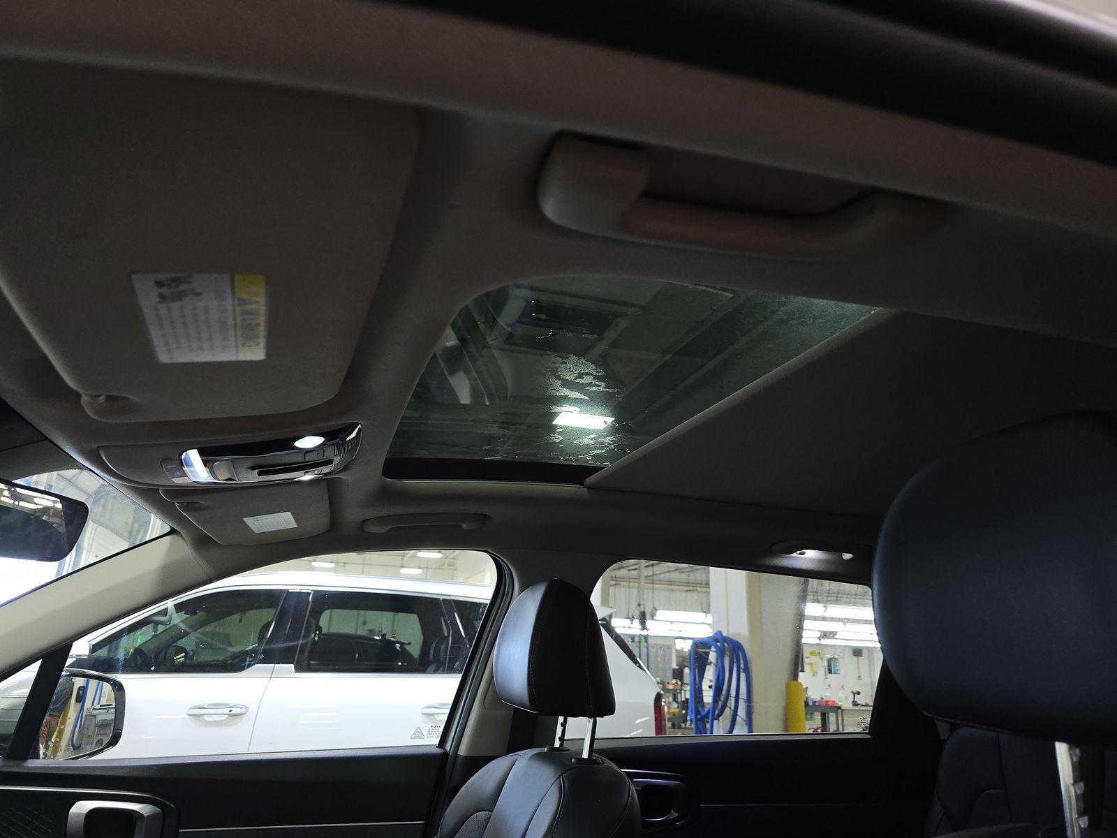 2023 Kia Sorento Hybrid EX AWD