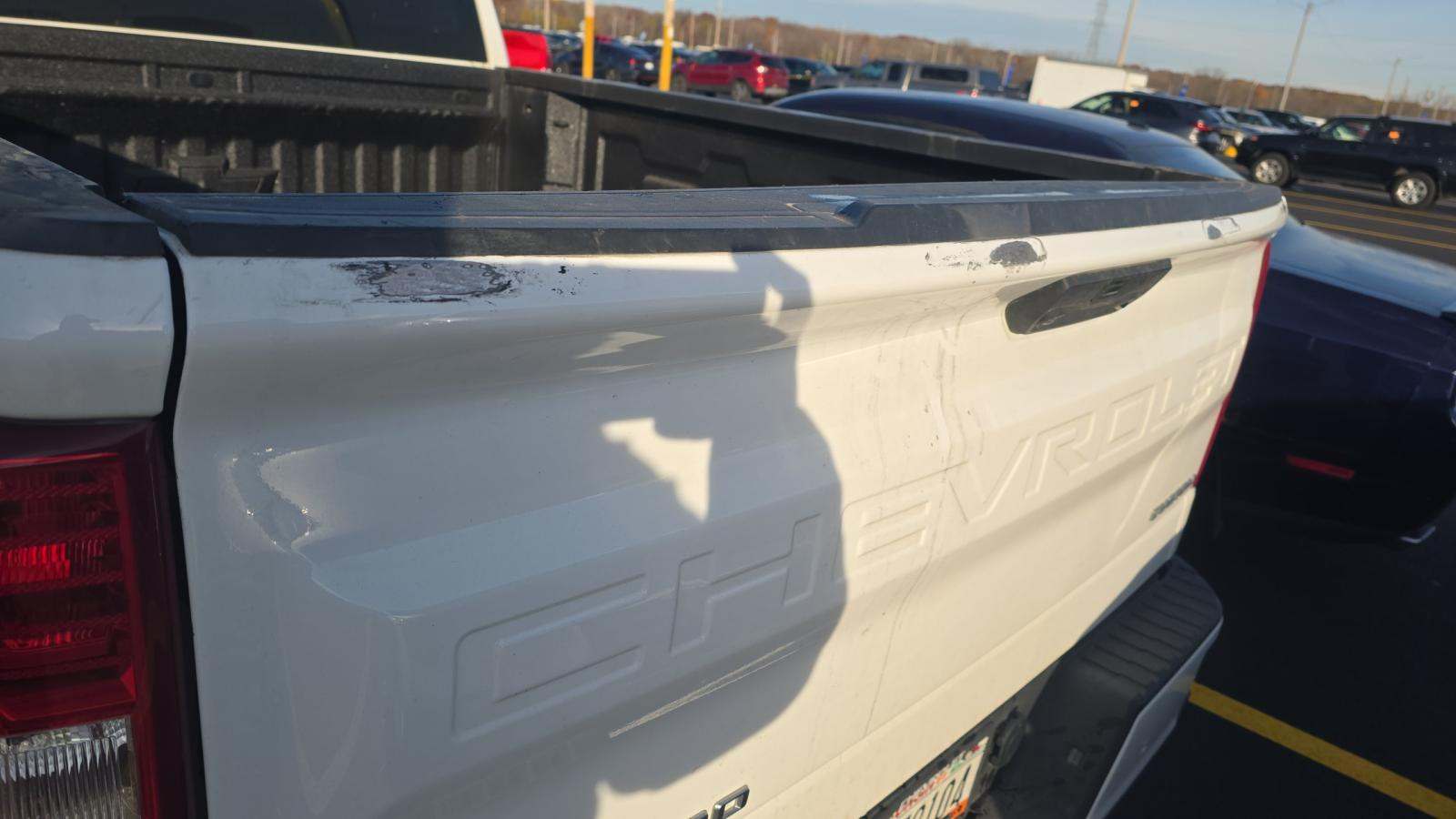 2023 Chevrolet Silverado 1500 Custom AWD