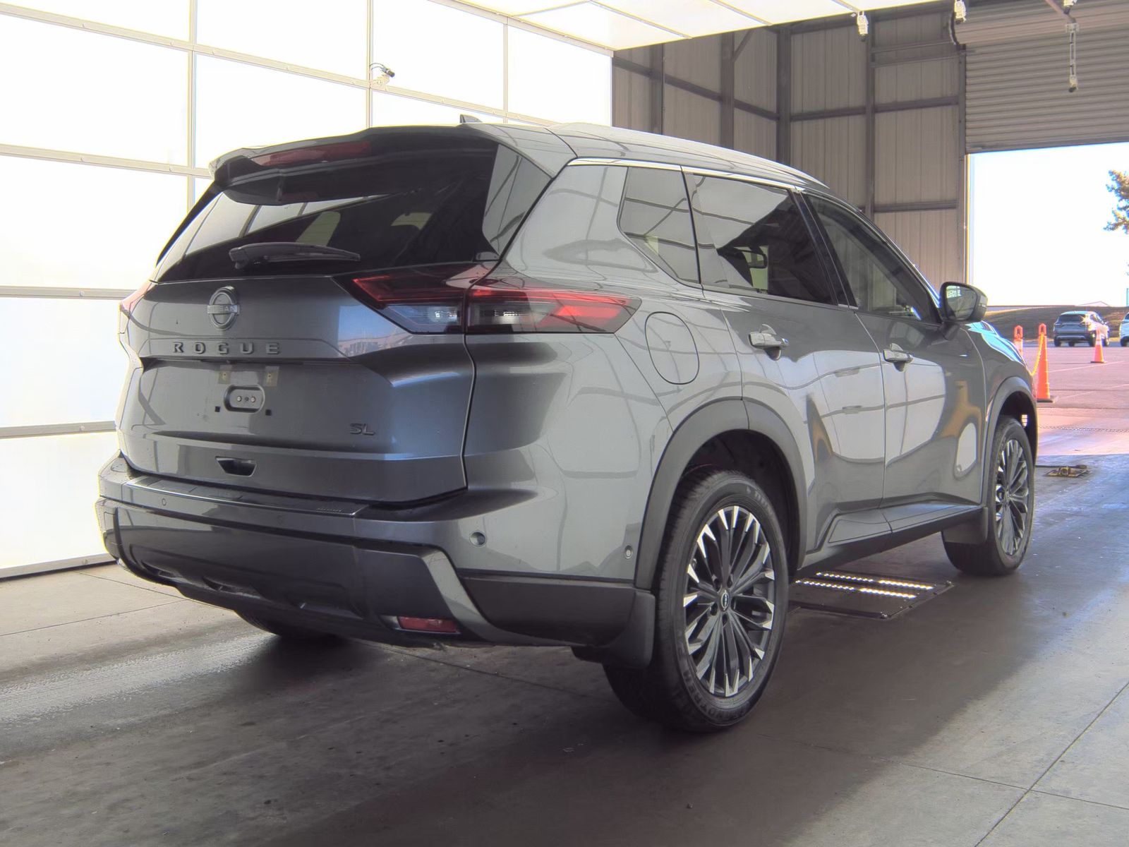 2025 Nissan Rogue SL FWD