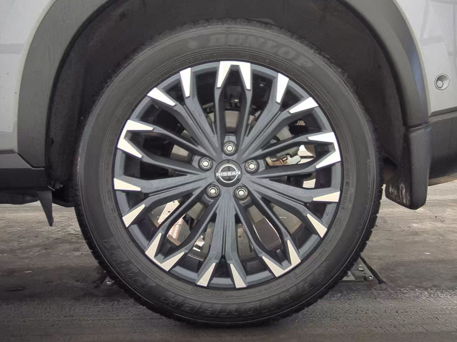 2025 Nissan Rogue SL FWD