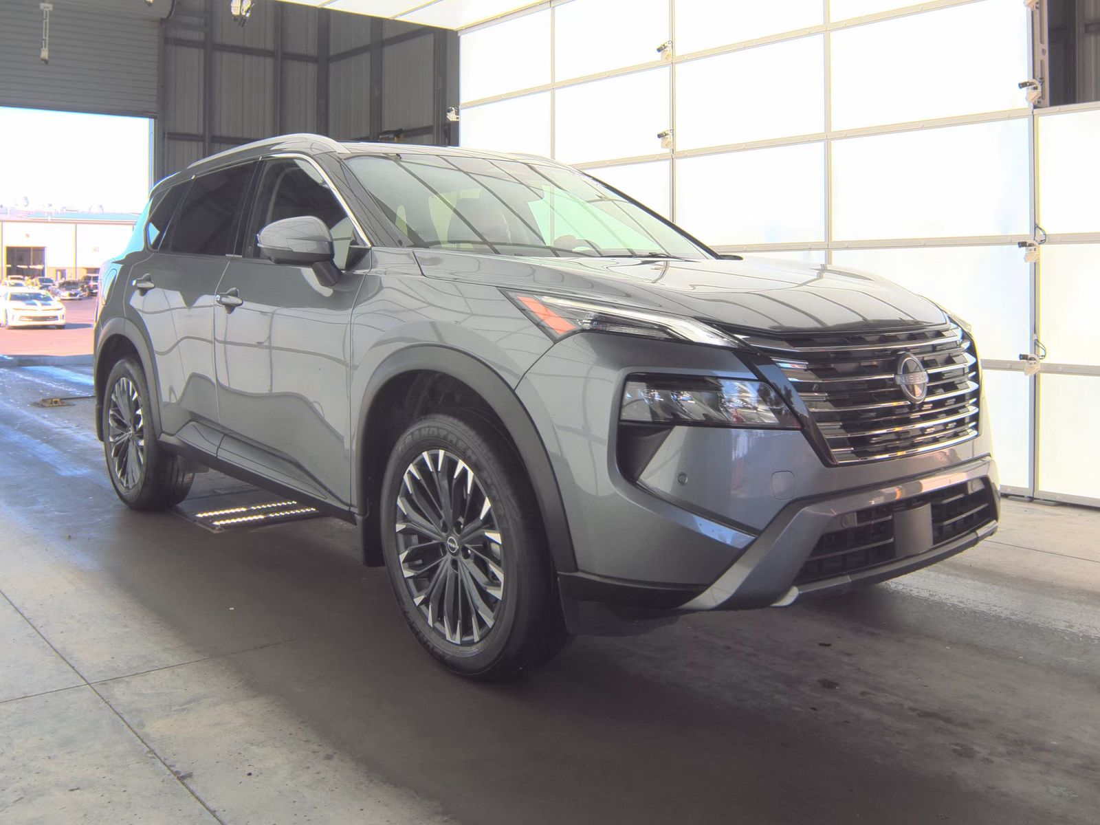 2025 Nissan Rogue SL FWD