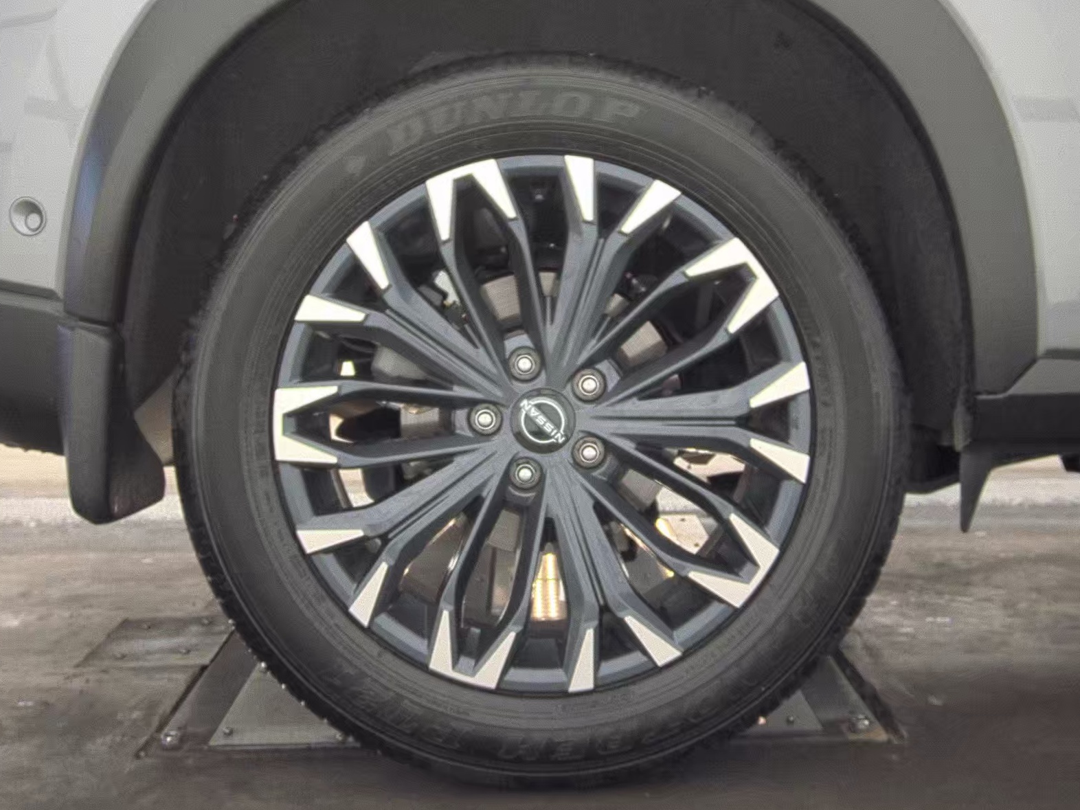 2025 Nissan Rogue SL FWD