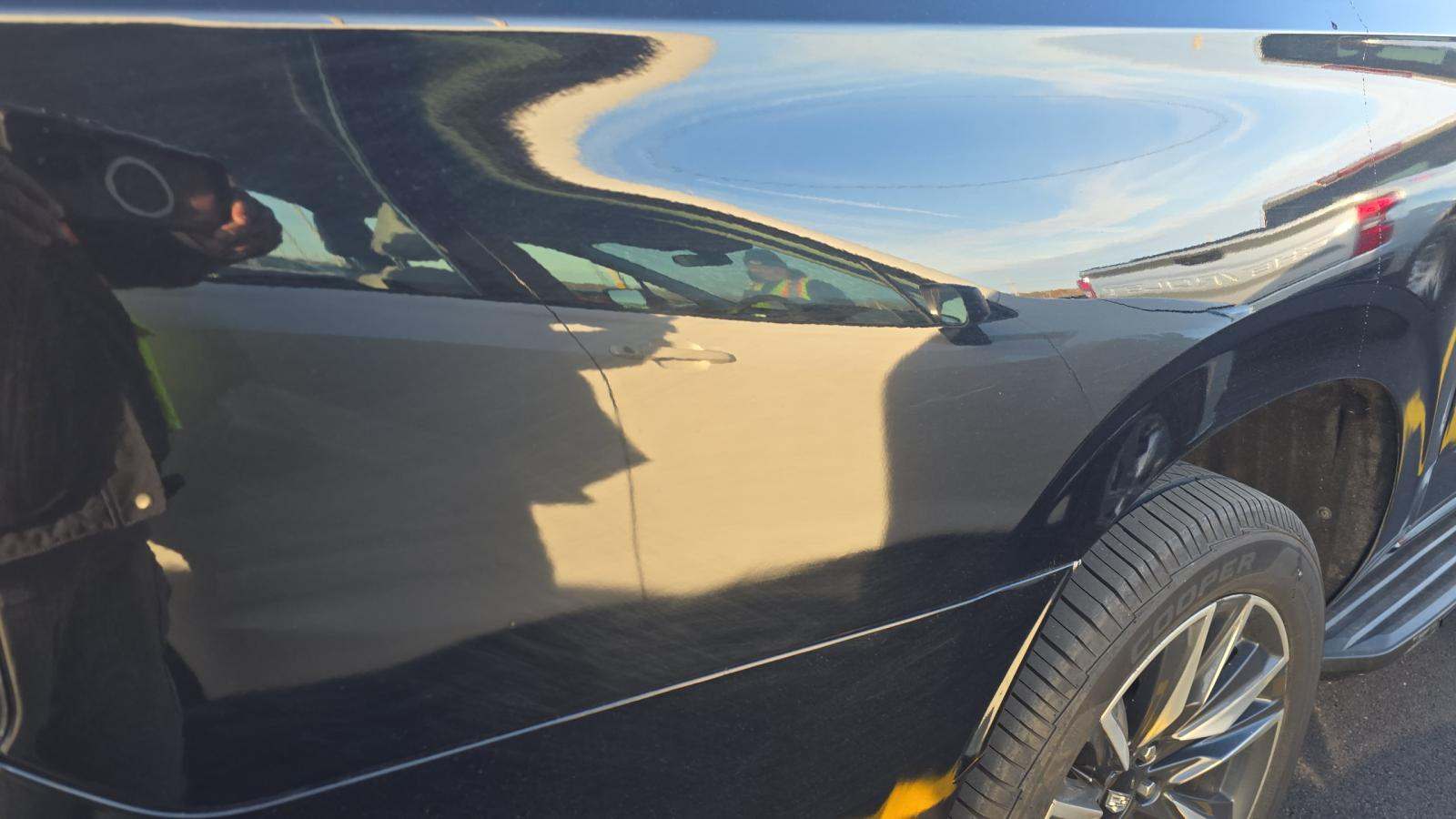 2023 Cadillac Escalade ESV Sport AWD