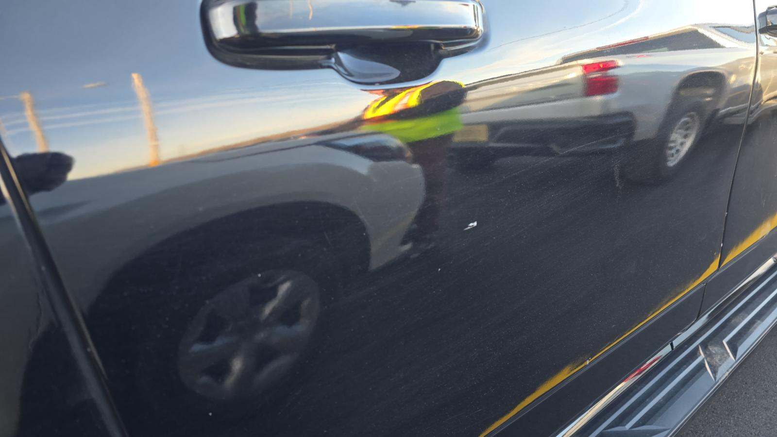 2023 Cadillac Escalade ESV Sport AWD